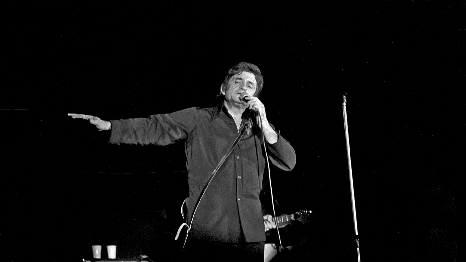 File:Johnny-Cash 1972.jpg