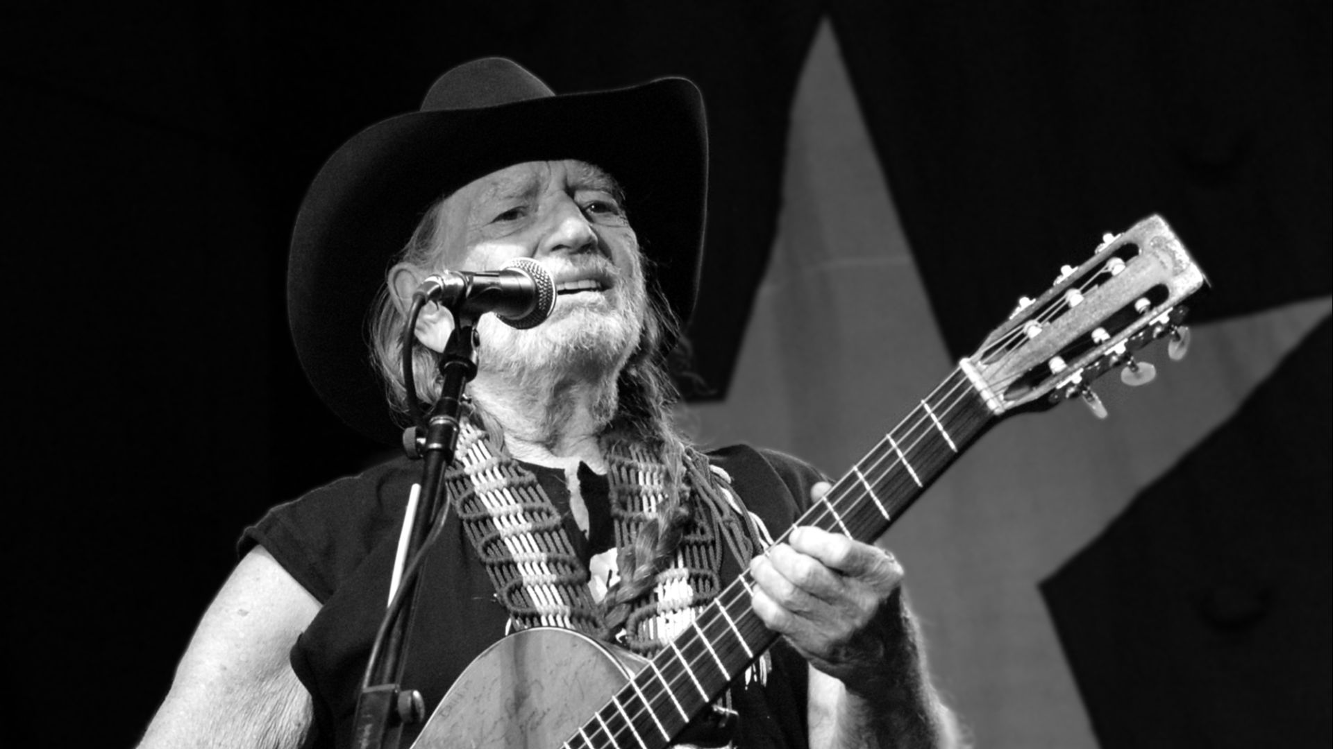 File:Willie Nelson in Redmond, Washington 2008.jpg