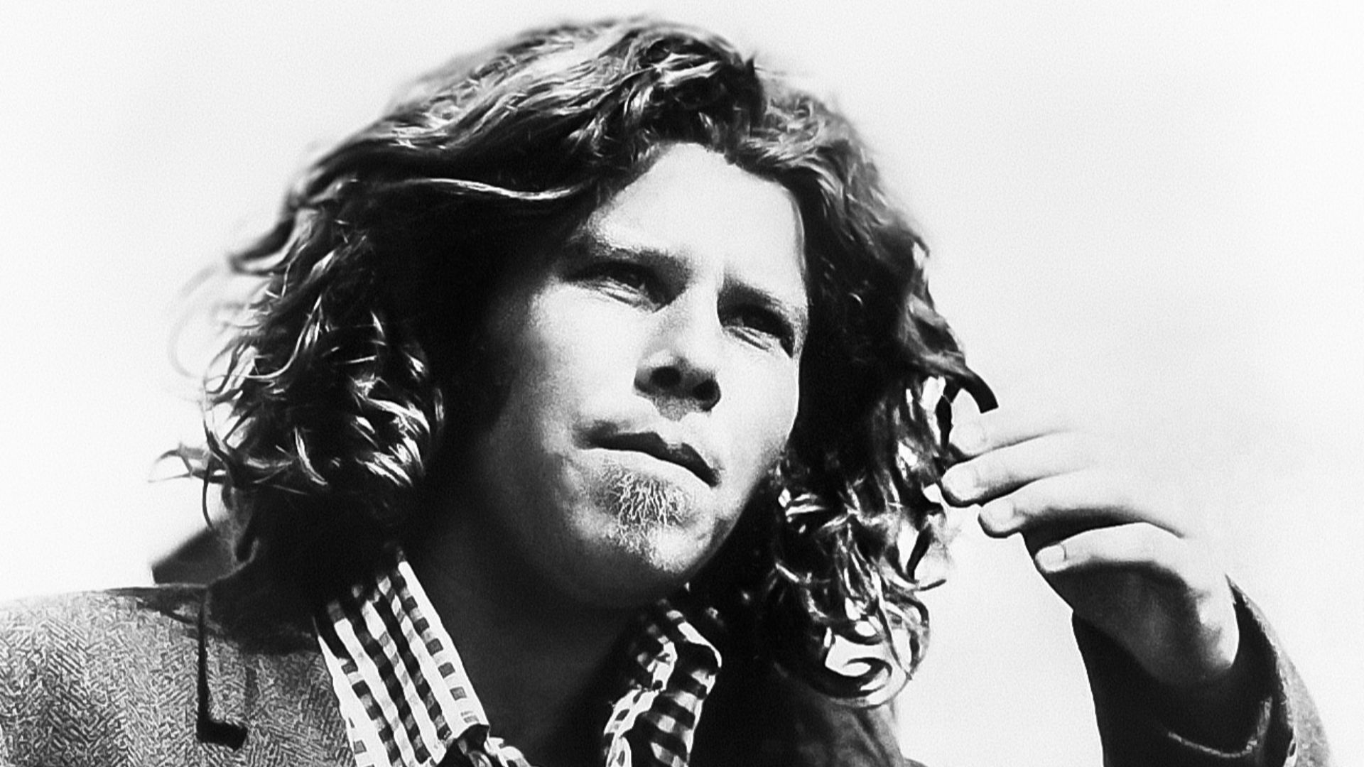 File:Tom Waits (1973 publicity photo).jpg