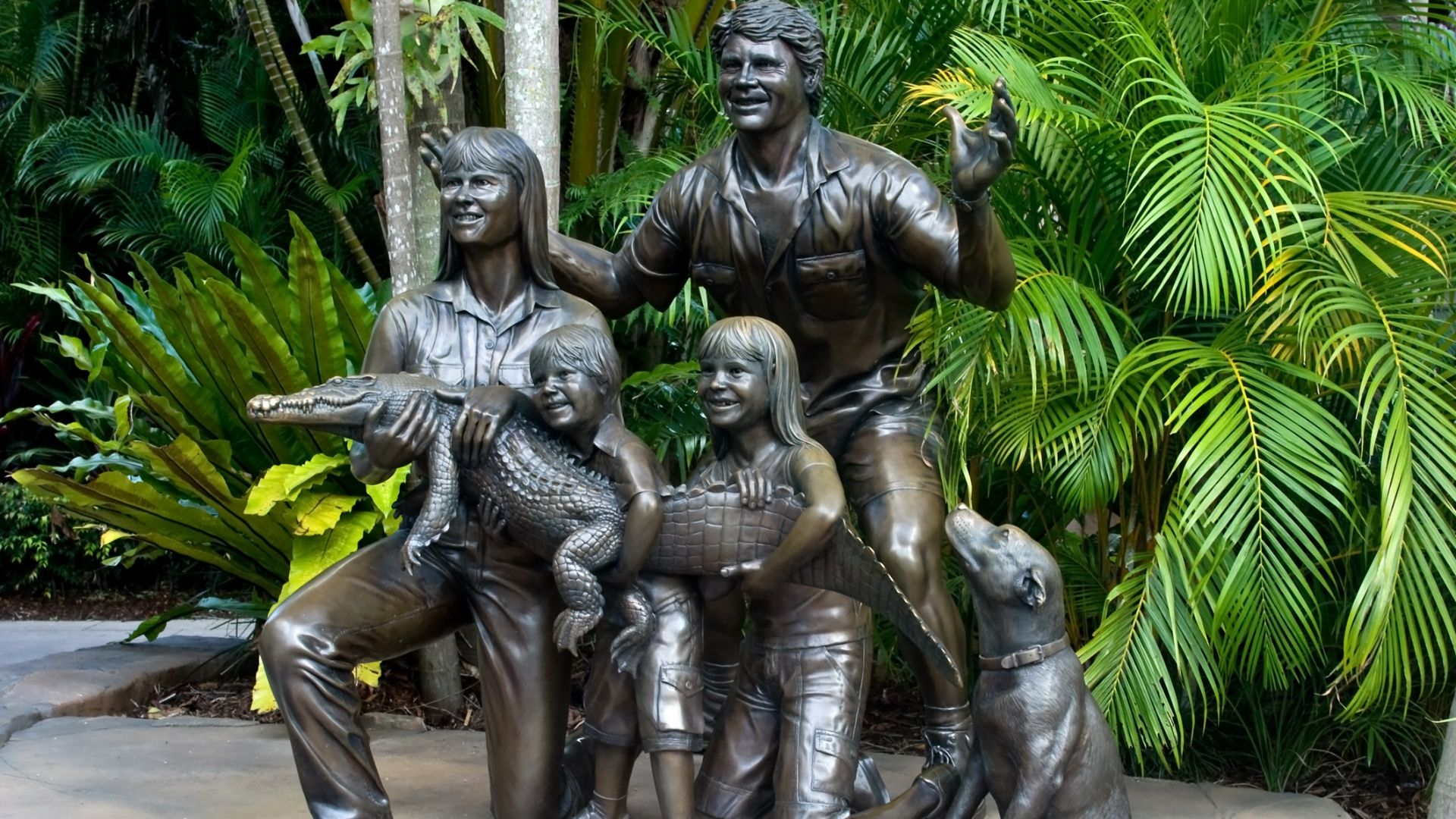 File:Crocodile Hunter Family-1and (3383294872).jpg