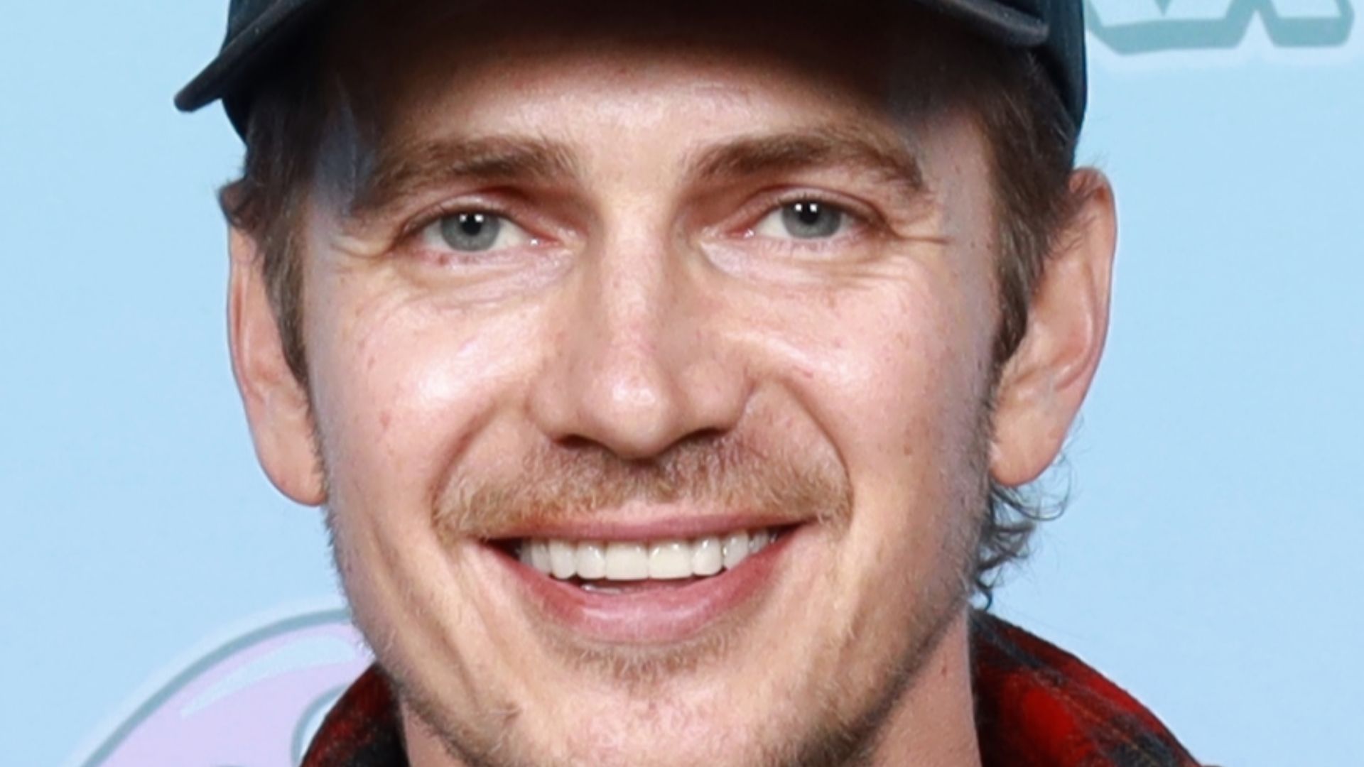 File:Hayden Christensen - GalaxyCon Columbus 2024 (A20929).jpg