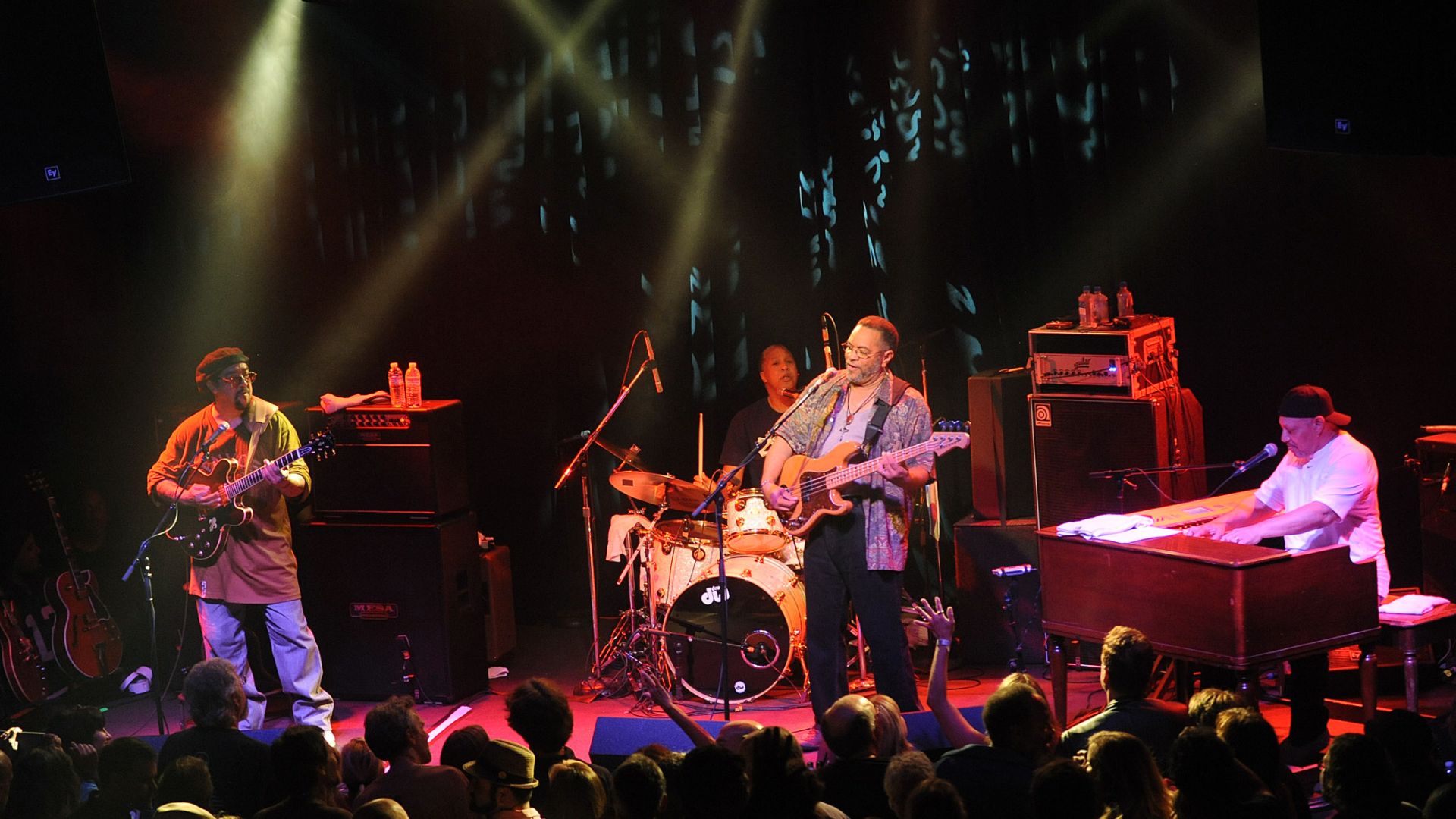 File:Meters Wikepedia.jpg