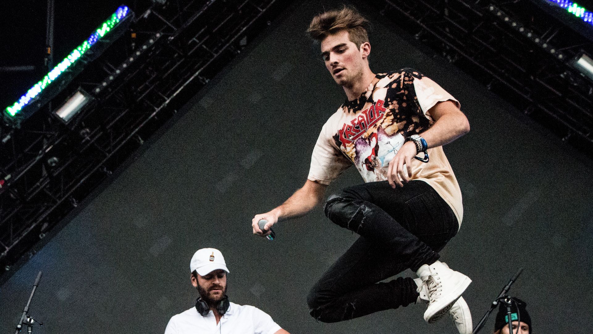 File:The Chainsmokers VELD 2016 (2).jpg