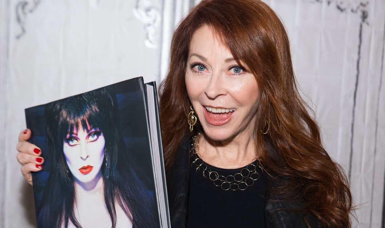 Build Presents Cassandra Peterson Discussing Her Iconic Character Elvira, Mistress Of The Dark