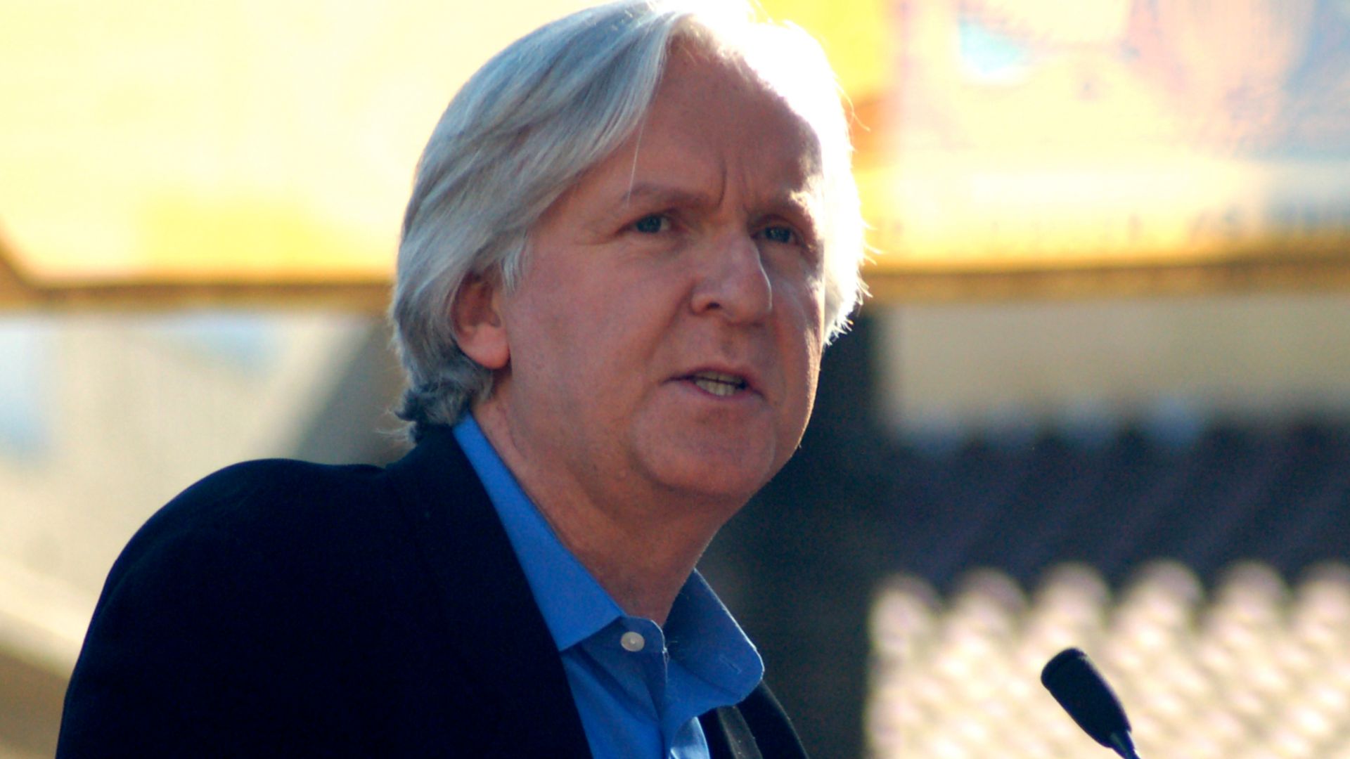 File:JamesCameronDec09.jpg