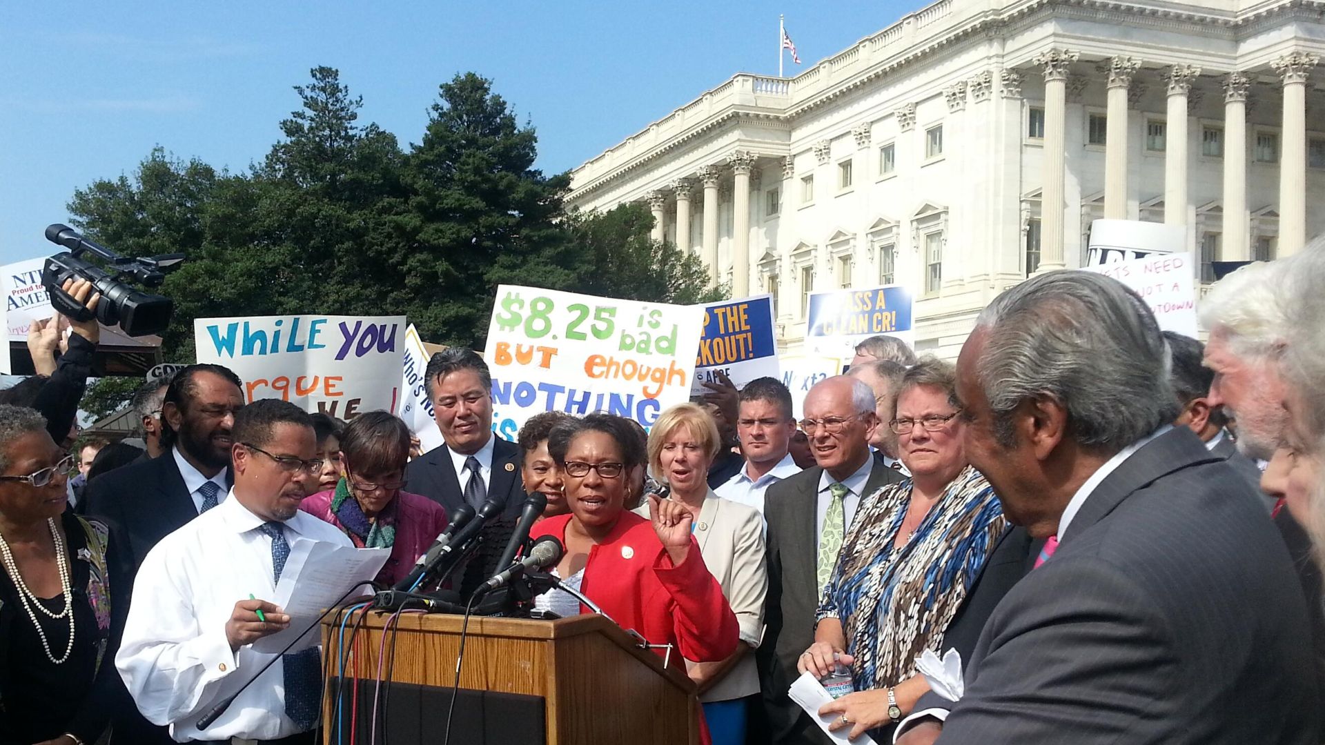 File:Marcia Fudge speaking during the 2013 government shut down.jpg