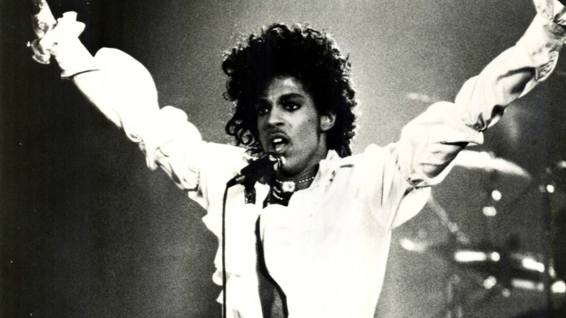 File:Prince 1984 publicity photo.jpg