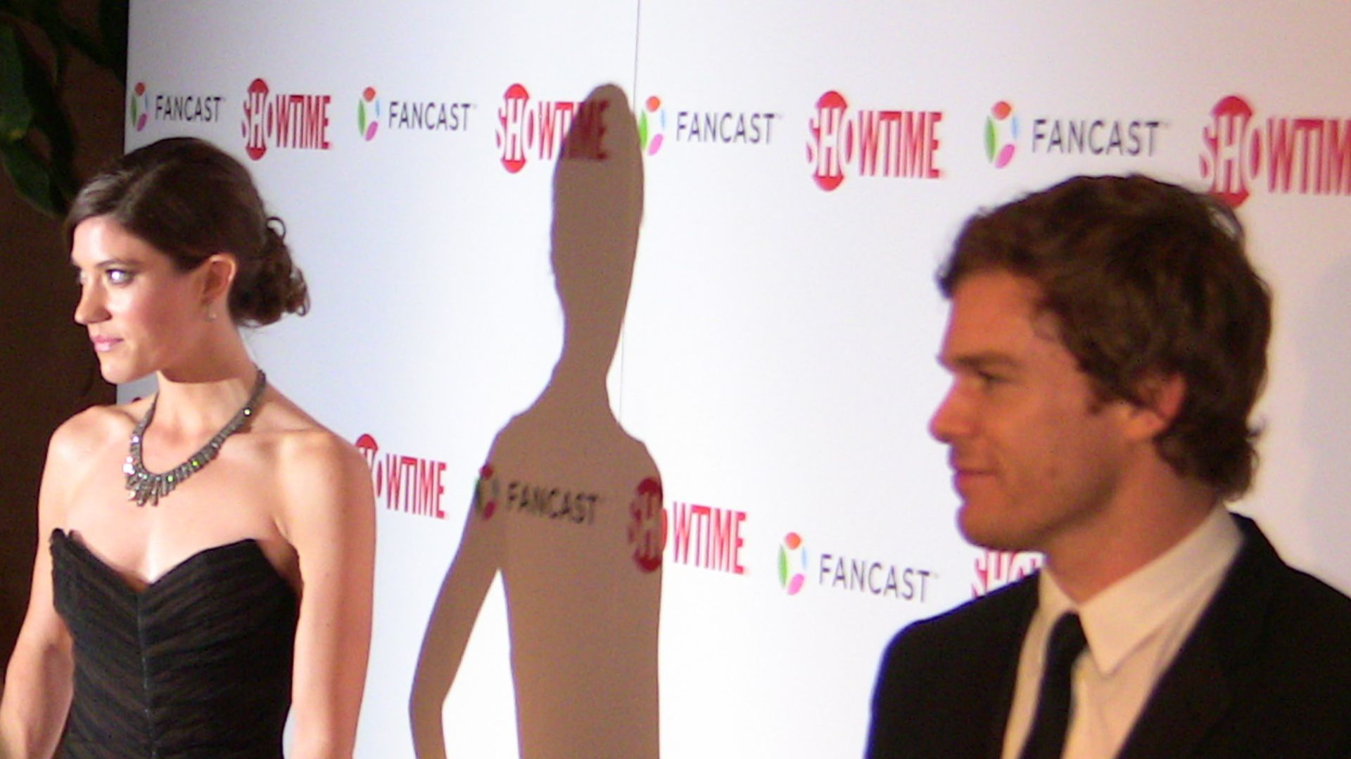 File:Hall and Carpenter Golden Globe 2009 afterparty.jpg