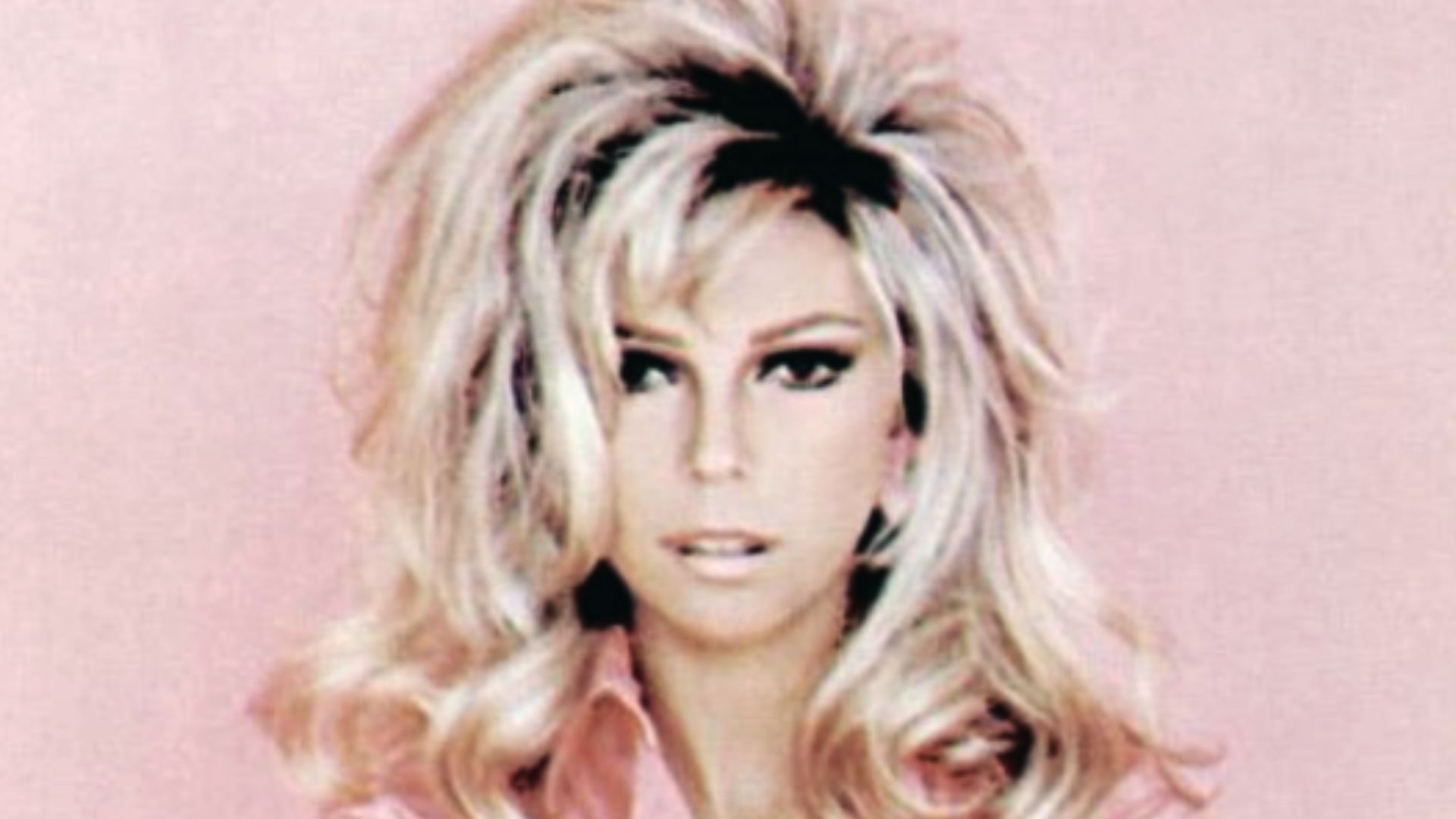 File:Nancy Sinatra (1971).png