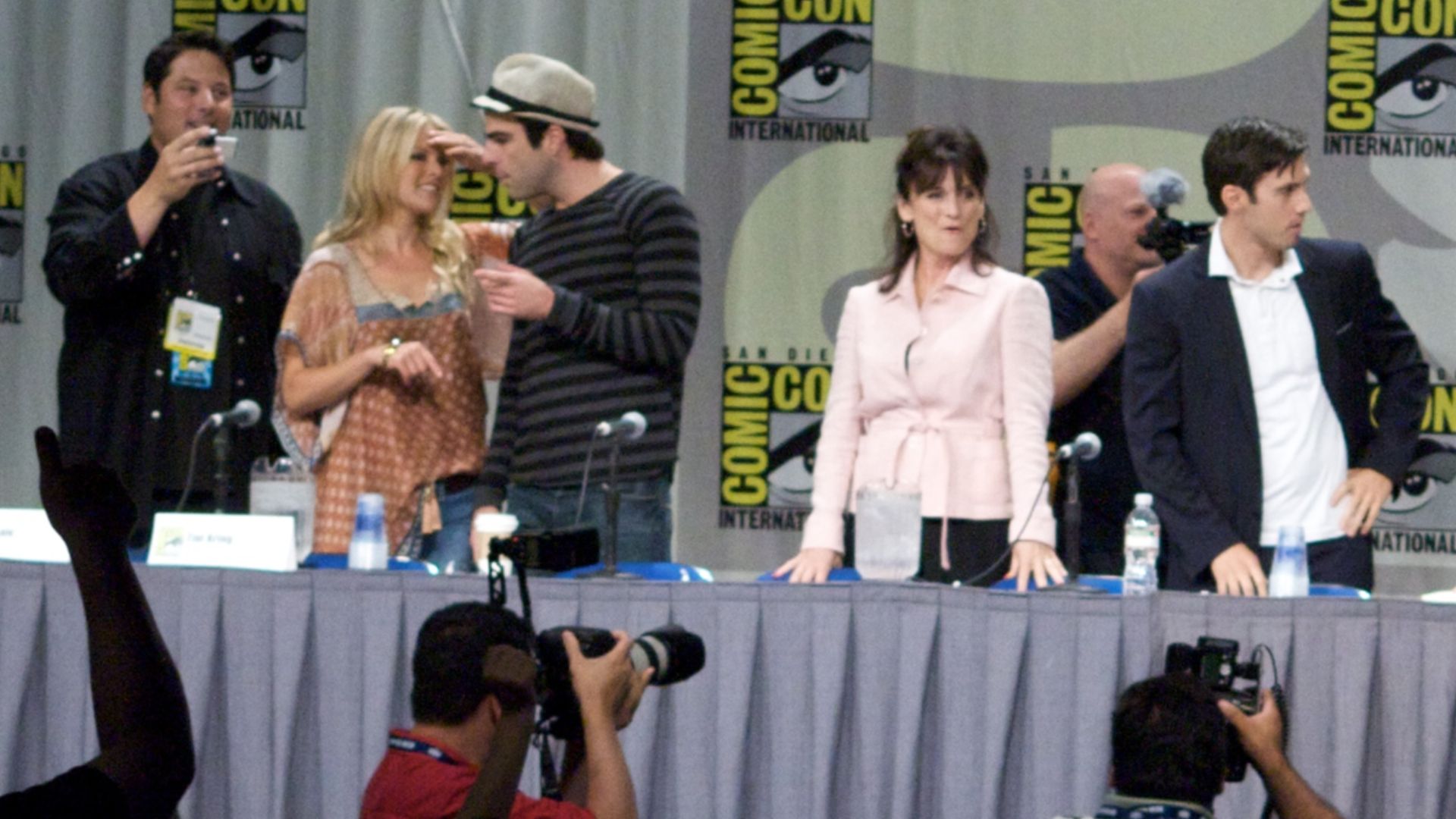 File:Cast of Heroes.jpg