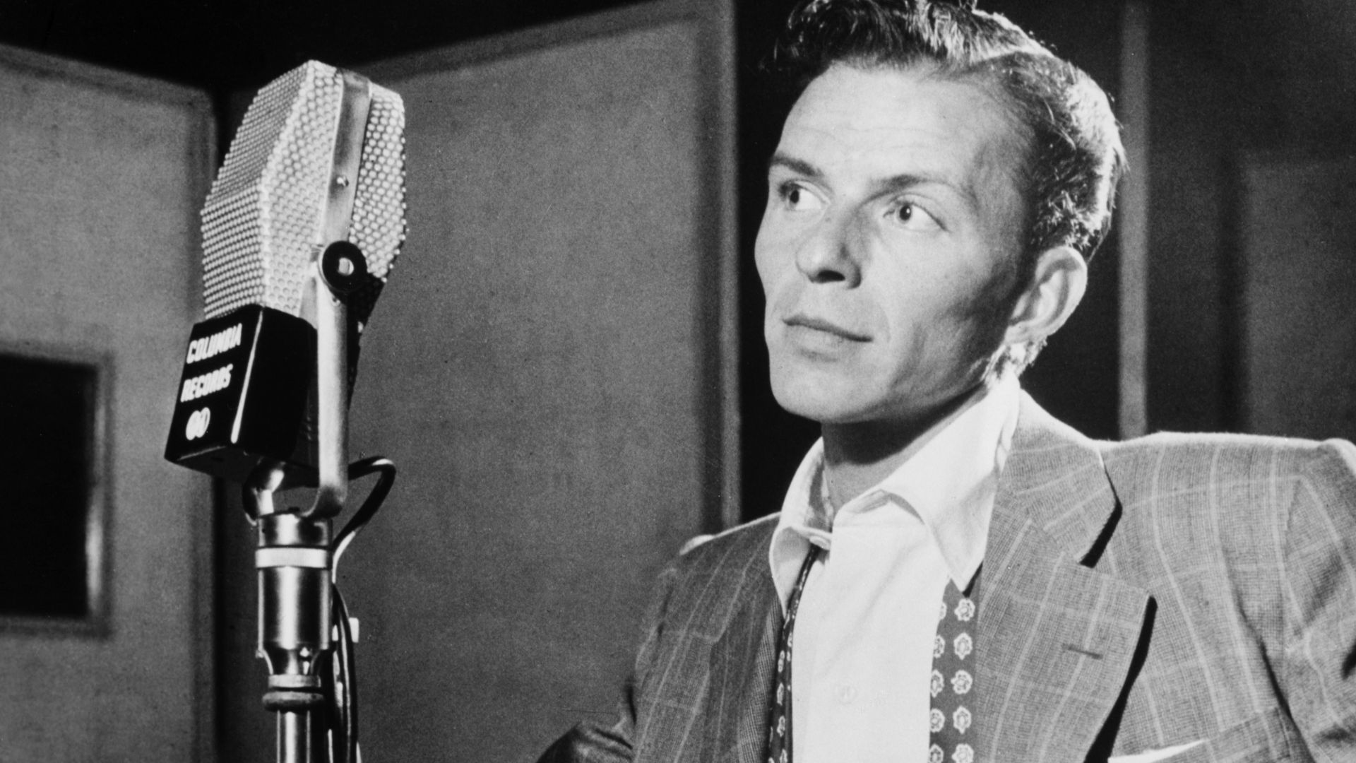 File:Frank Sinatra by Gottlieb c1947- 2.jpg
