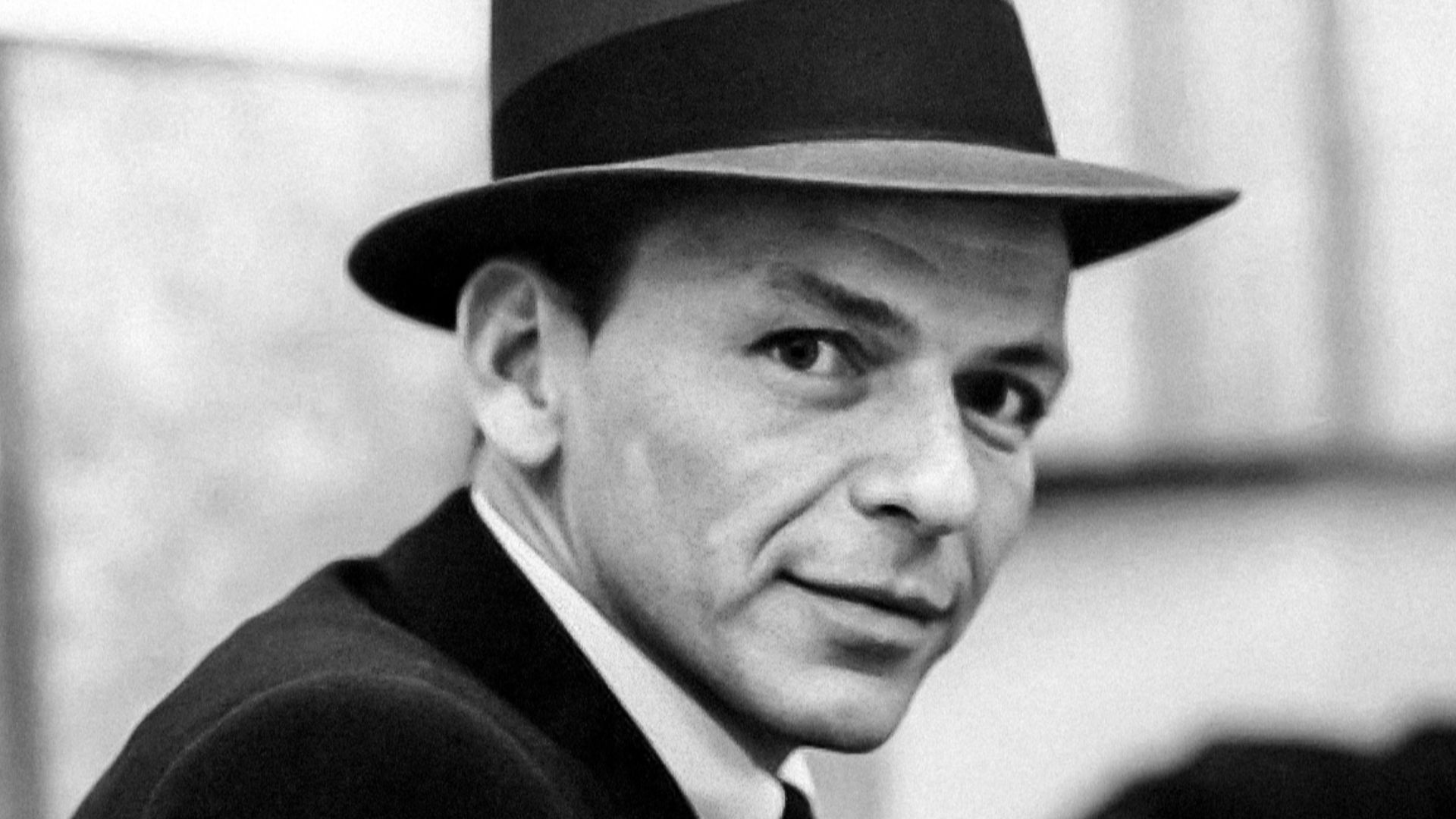 File:Frank Sinatra (1957 studio portrait close-up).jpg