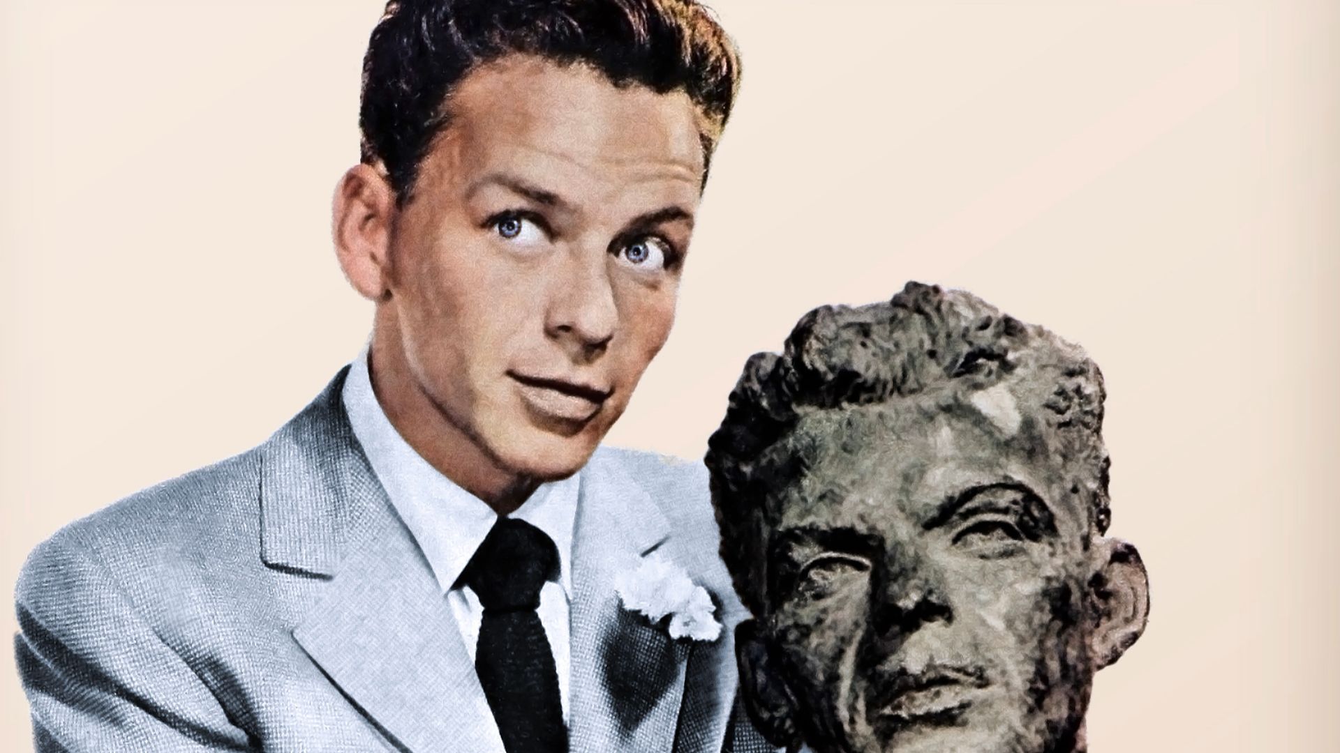 File:Frank Sinatra with bust by Jo Davidson (1946).jpg