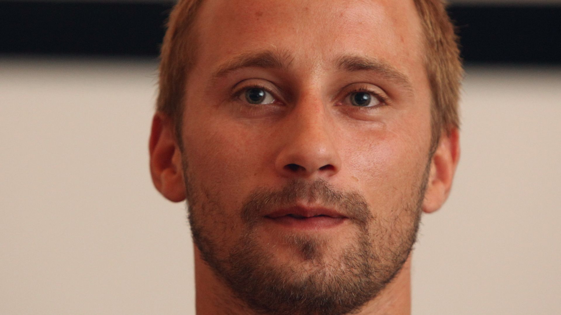 File:Matthias Schoenaerts 2010.jpg