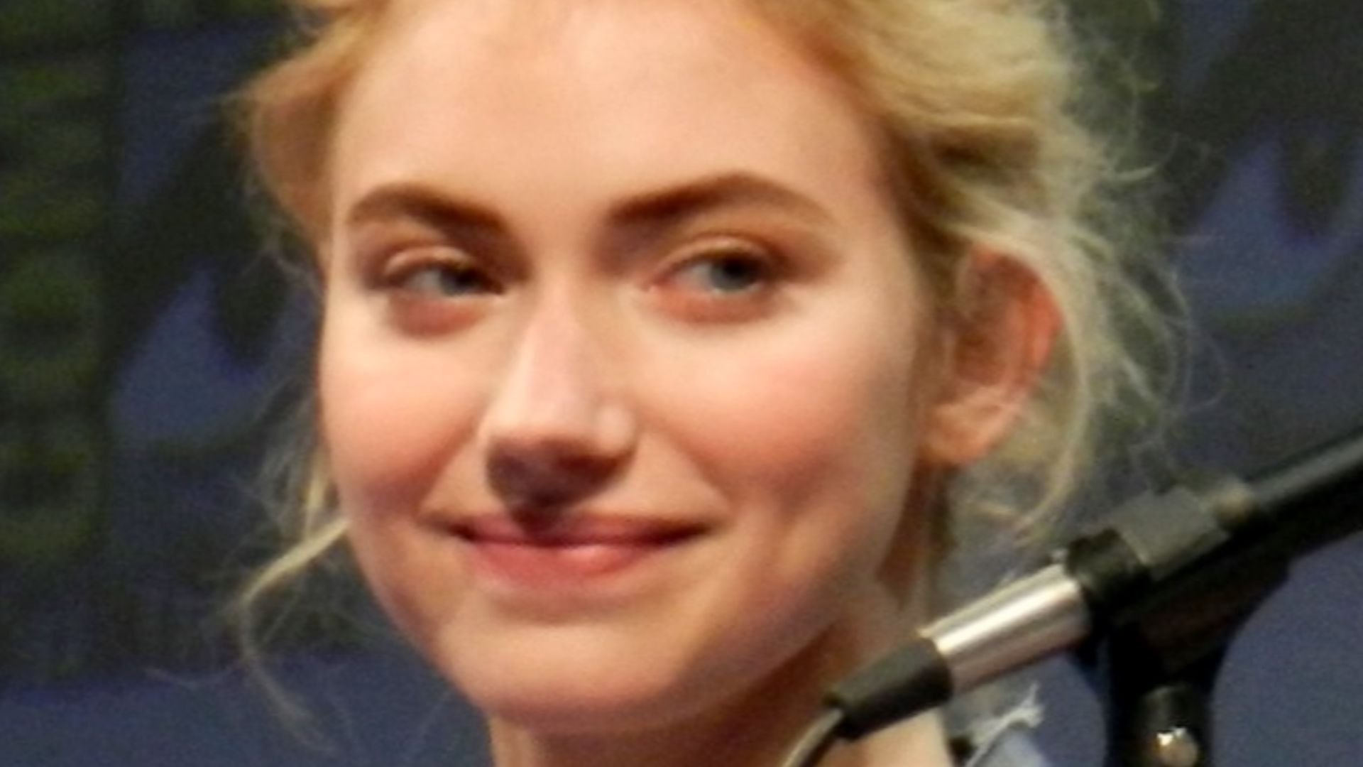 File:Imogen Poots Comic-Con 2011.jpg