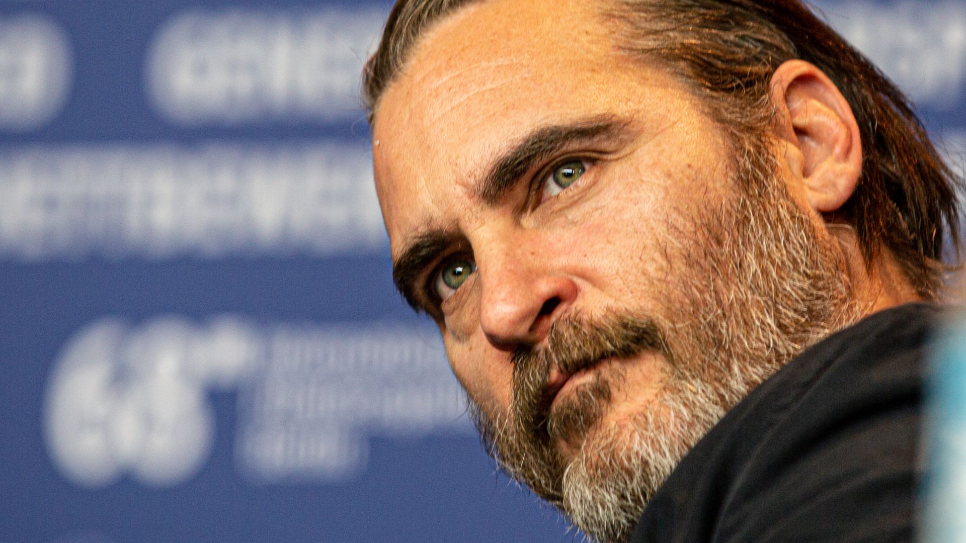 File:Joaquin Phoenix-1325.jpg
