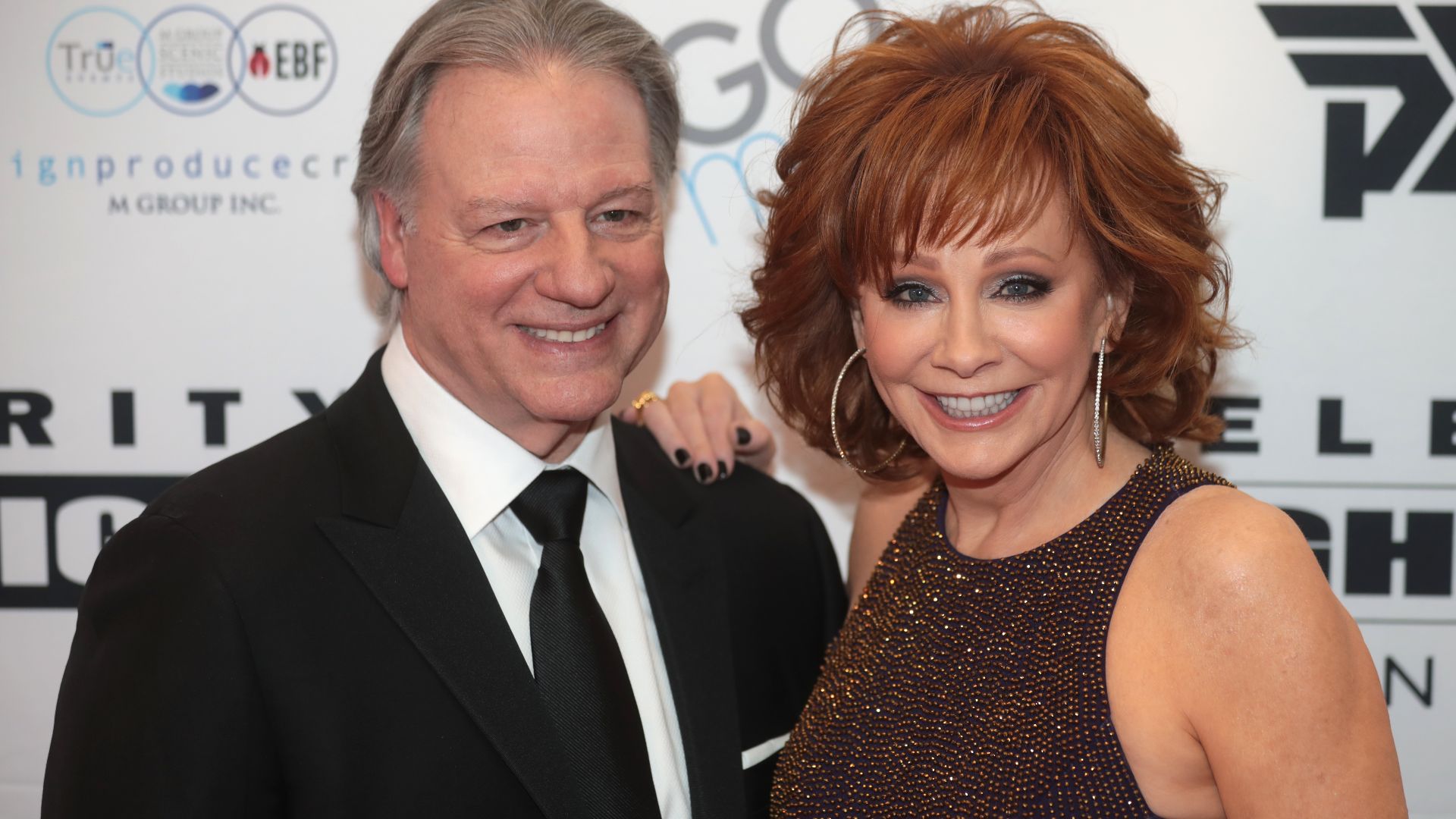 File:Skeeter Lasuzzo & Reba McEntire (32512481777).jpg