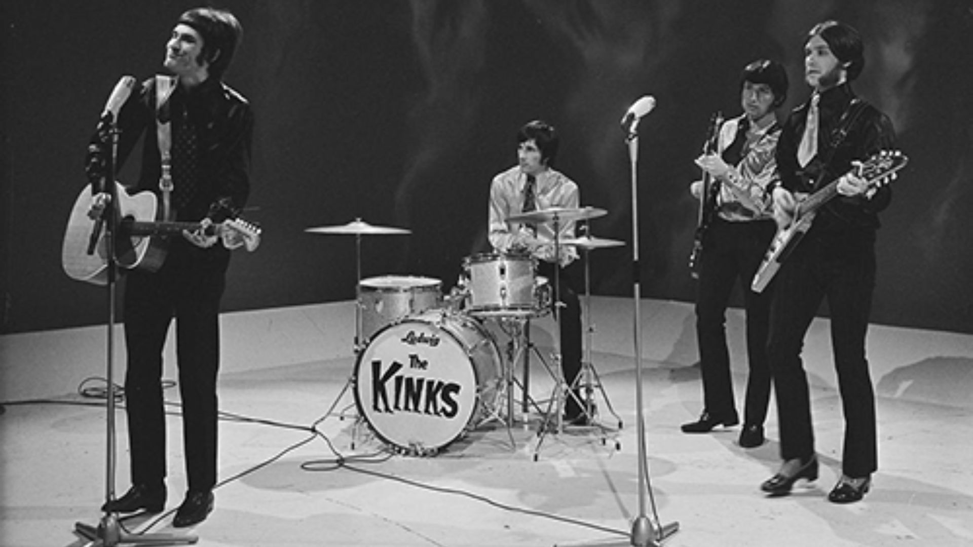 File:KinksFanclubCropped.png