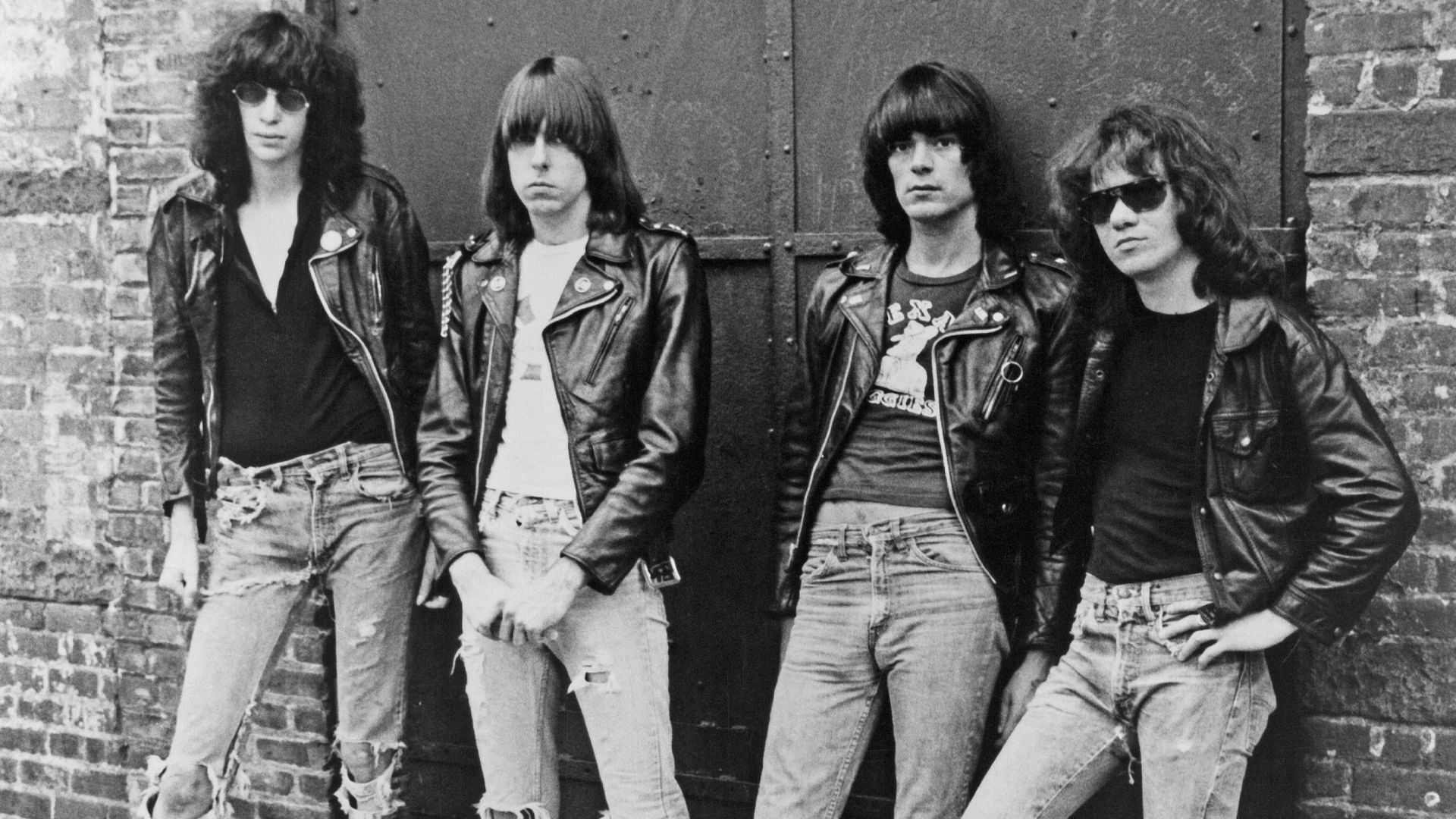 File:Ramones rocket to russia photo.jpg