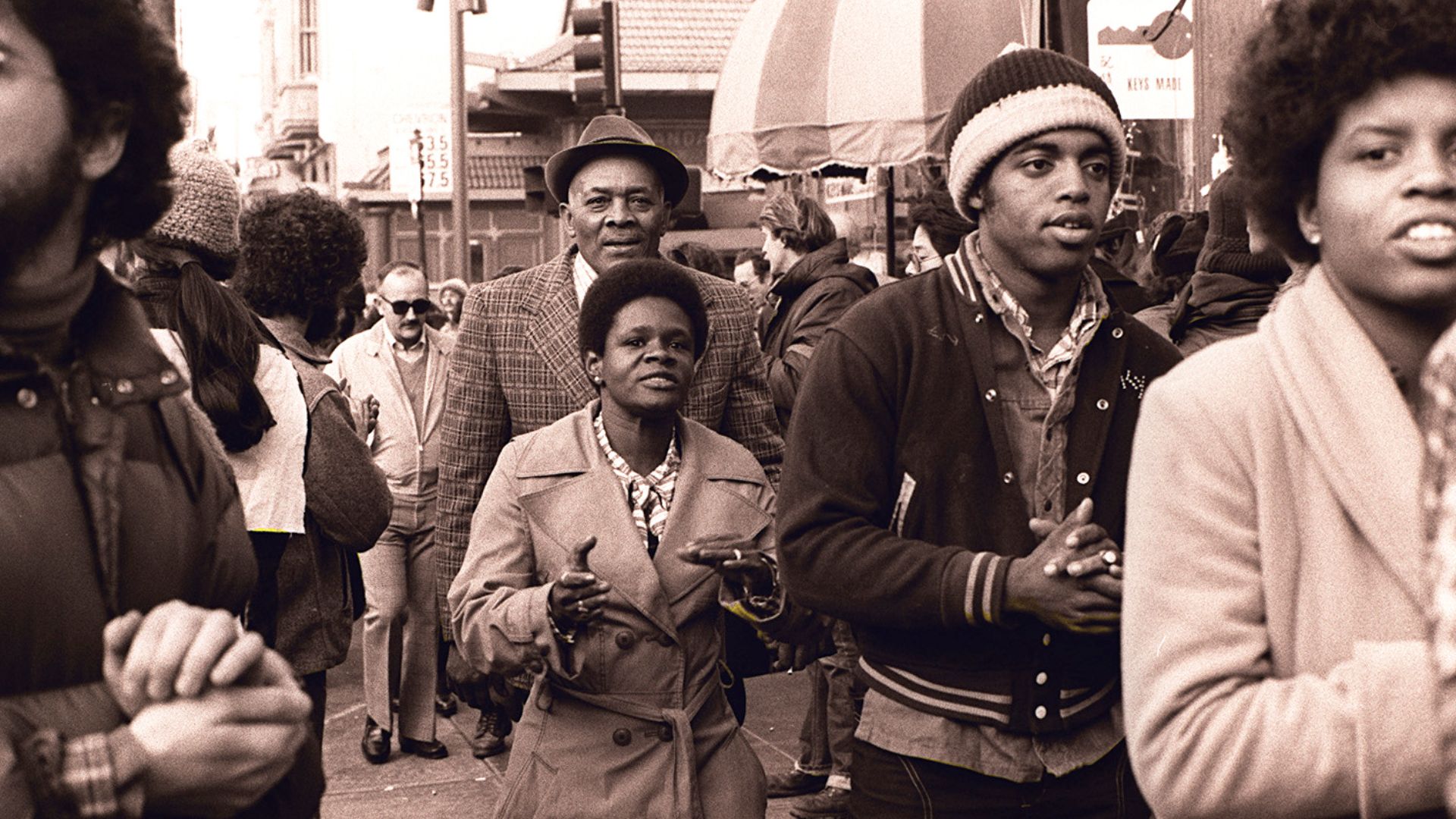 File:Members of Peoples Temple attend an anti-eviction rally at the International Hotel, San Francisco - January 1977.jpg