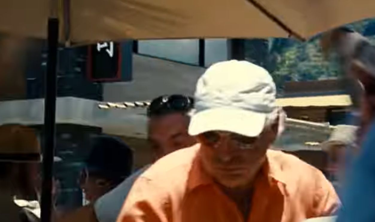 Screenshot from Jurassic World (2015)