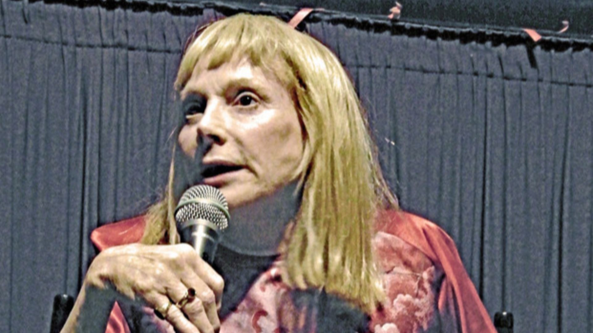 File:One of the last photographs of Sondra Locke.jpg