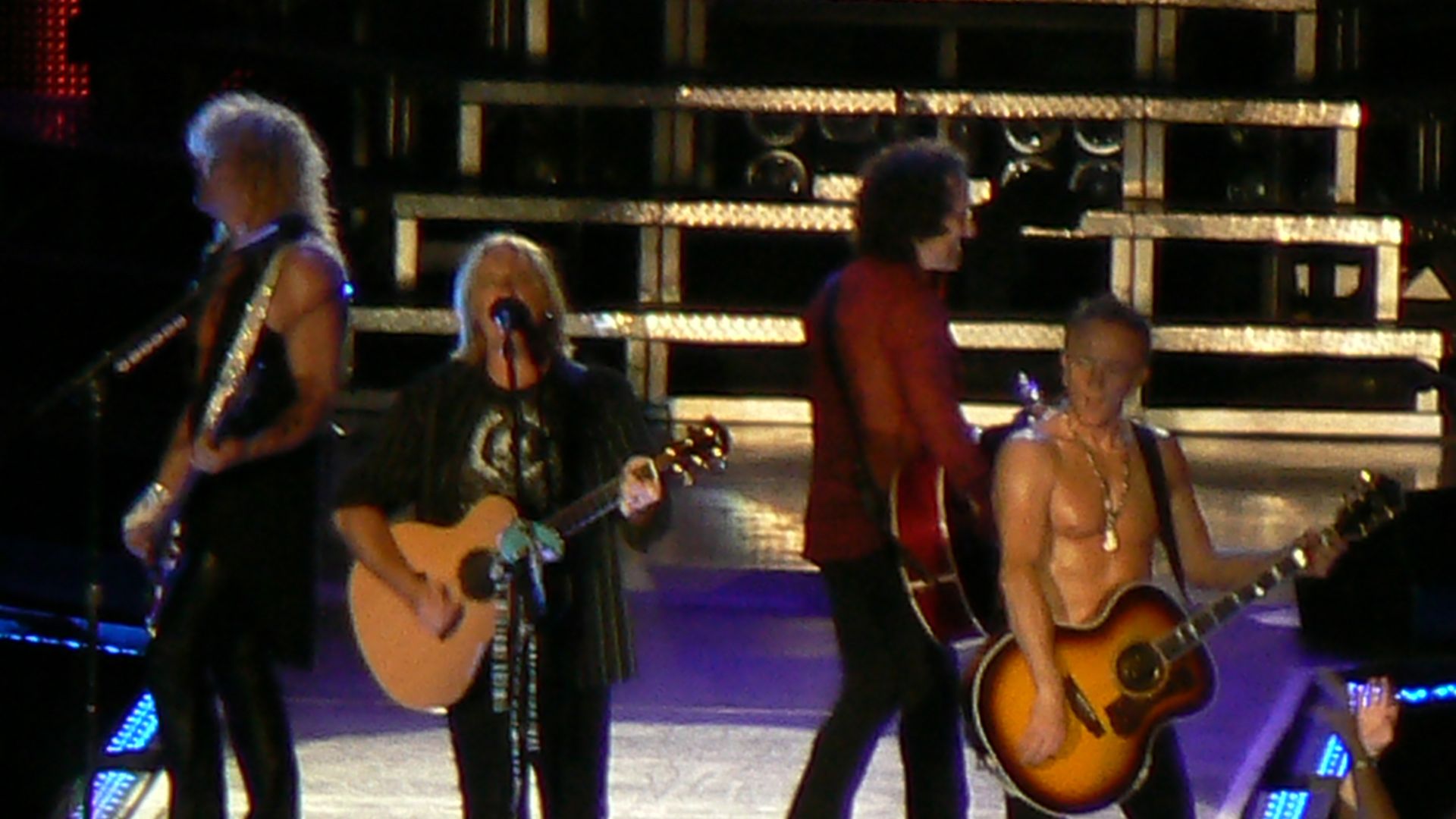 File:Def Leppard (4121631830).jpg