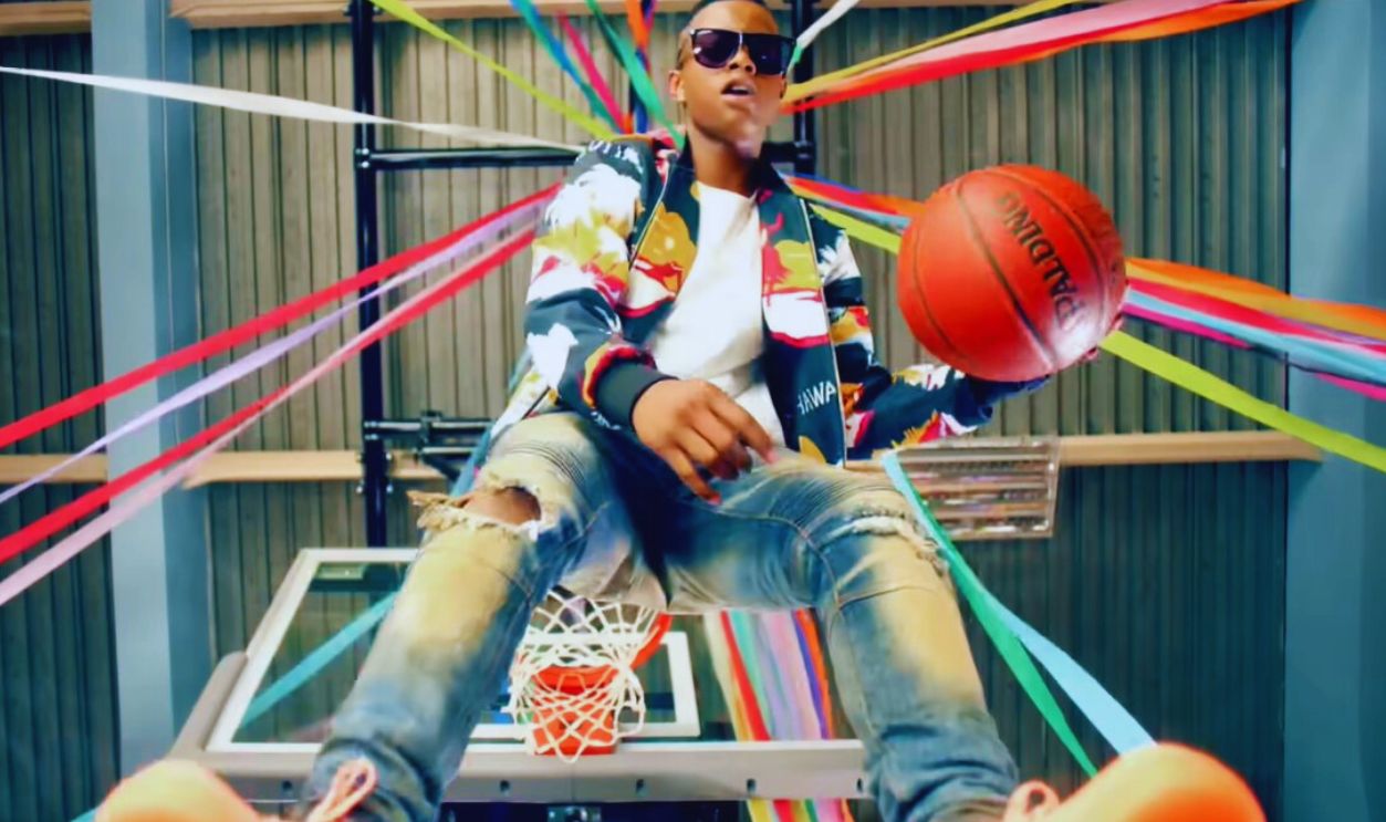 Screenshot from Watch Me (2015)