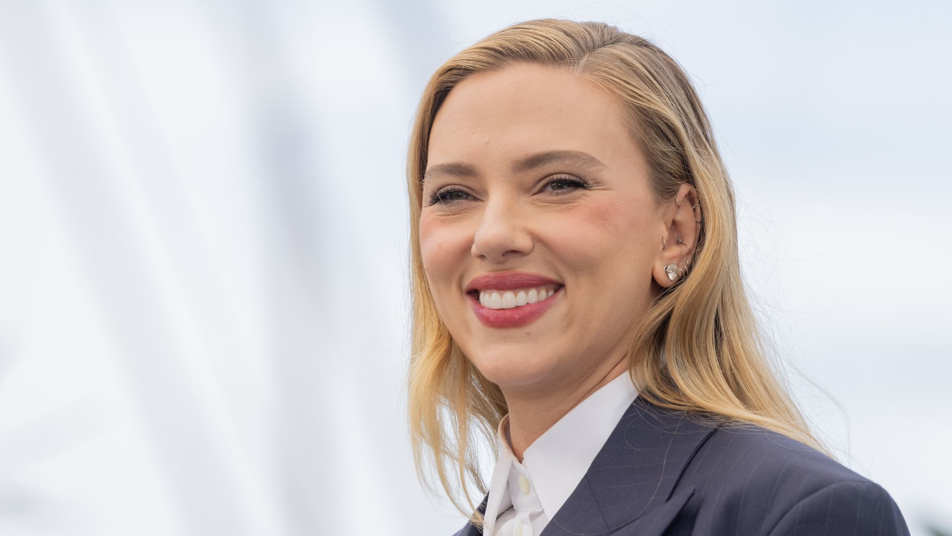 File:Scarlett Johansson-8596.jpg
