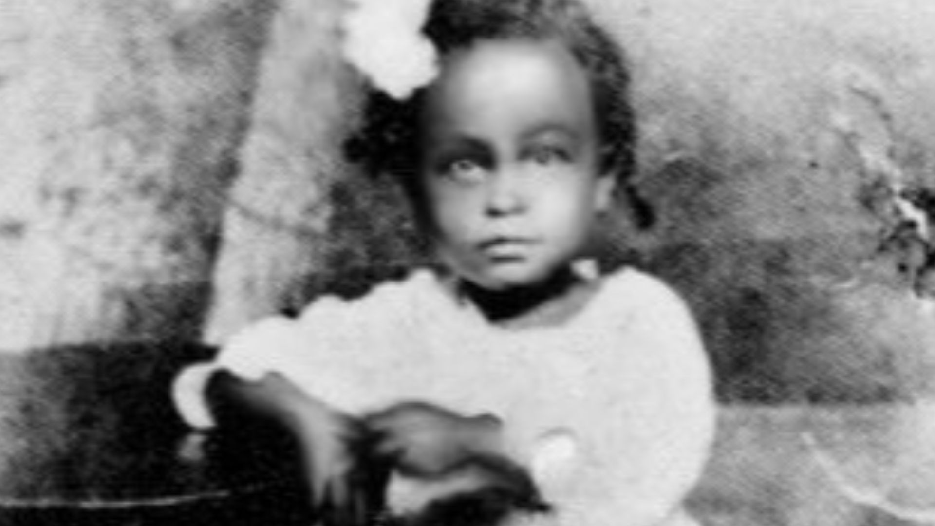 File:Billie Holiday 1917 alternative eyes.jpg