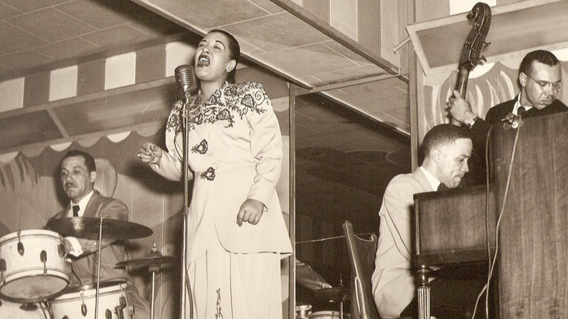 File:Billie Holiday 5.jpg