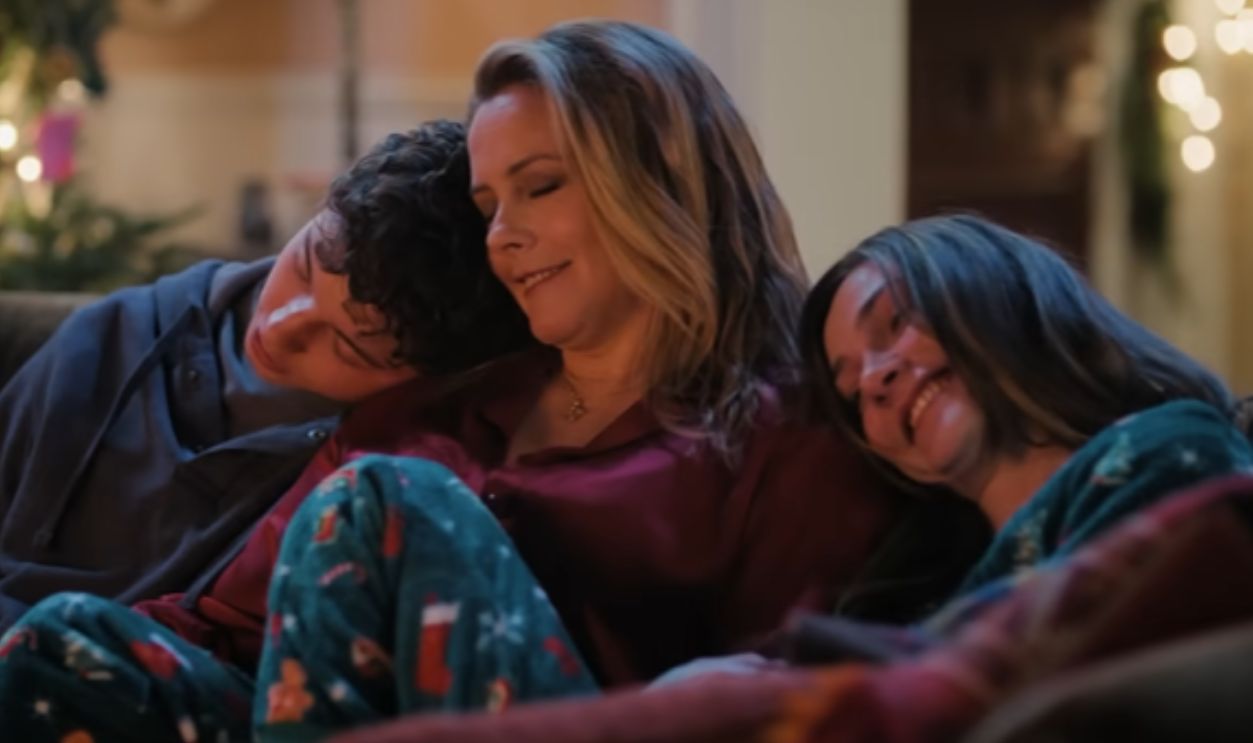 Screenshot from A Merry Little Ex-mas (2025)