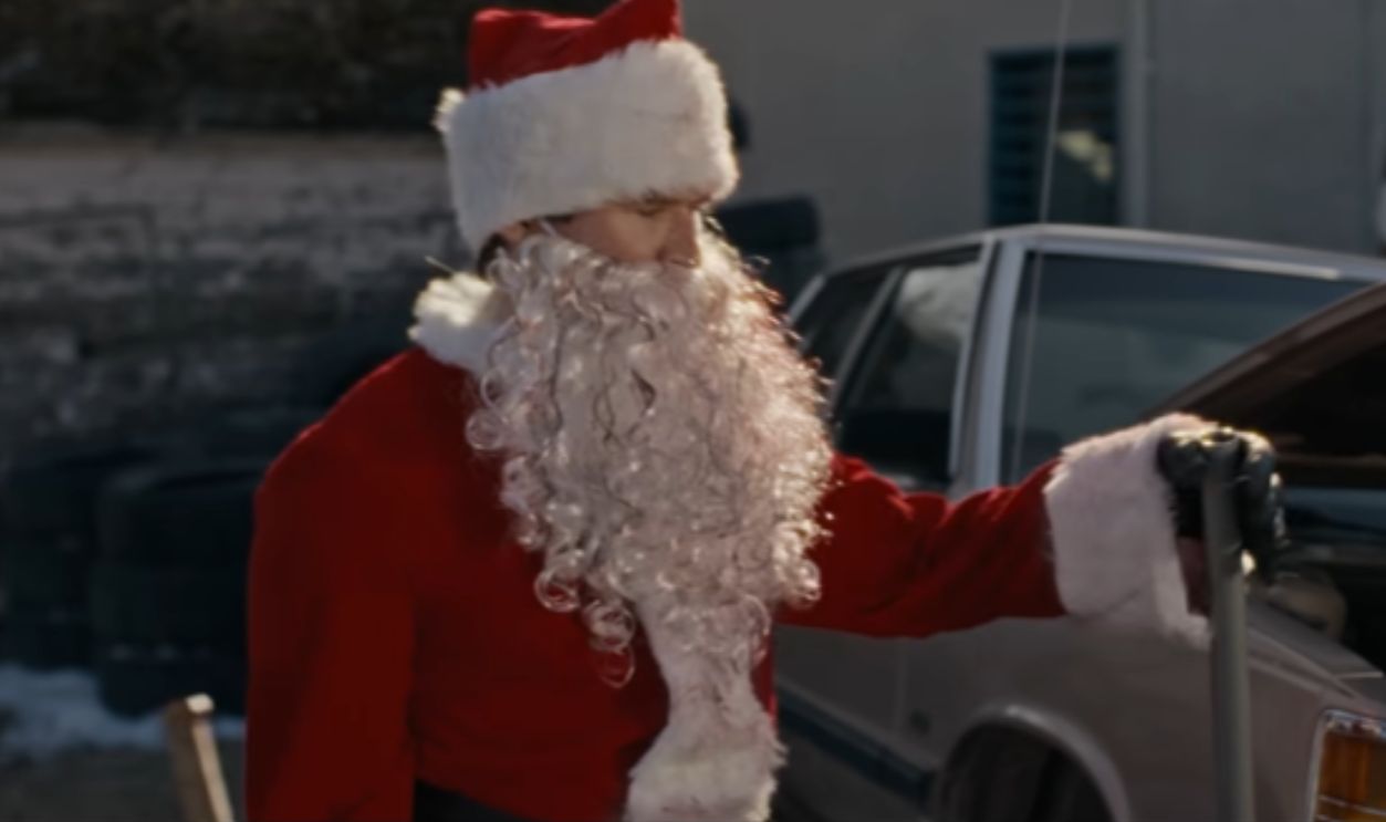 Screenshot from Silent Night, Deadly Night (2025)