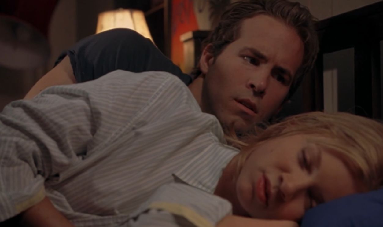 Screenshot from Just Friends (2005)