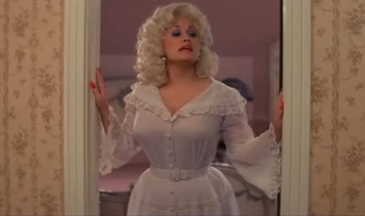 Hard Candy Christmas – Dolly Parton