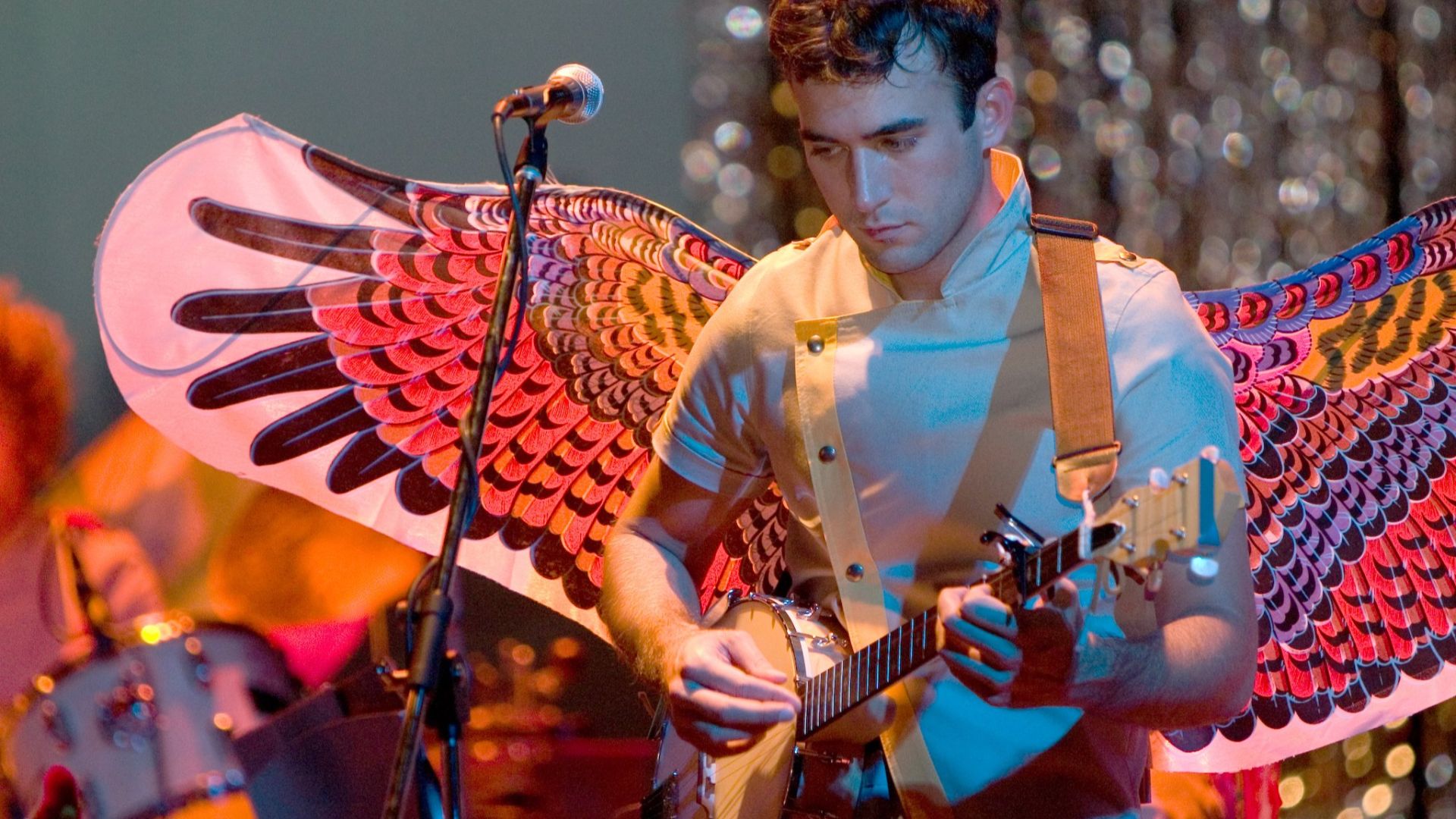File:Sufjan Stevens playing banjo edit1.jpg