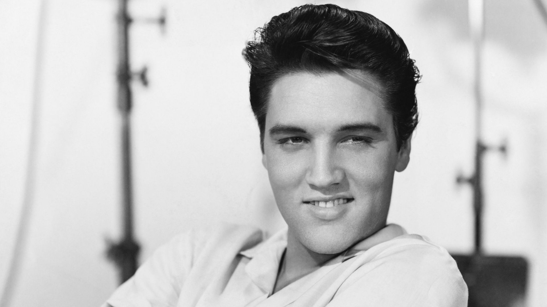 File:Elvis Presley, Modern Screen, June 1958.jpg