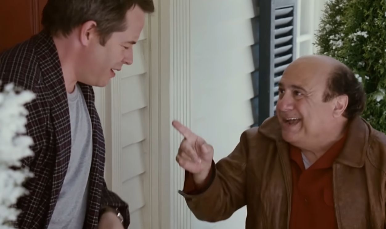 Screenshot from Deck the Halls (2006)