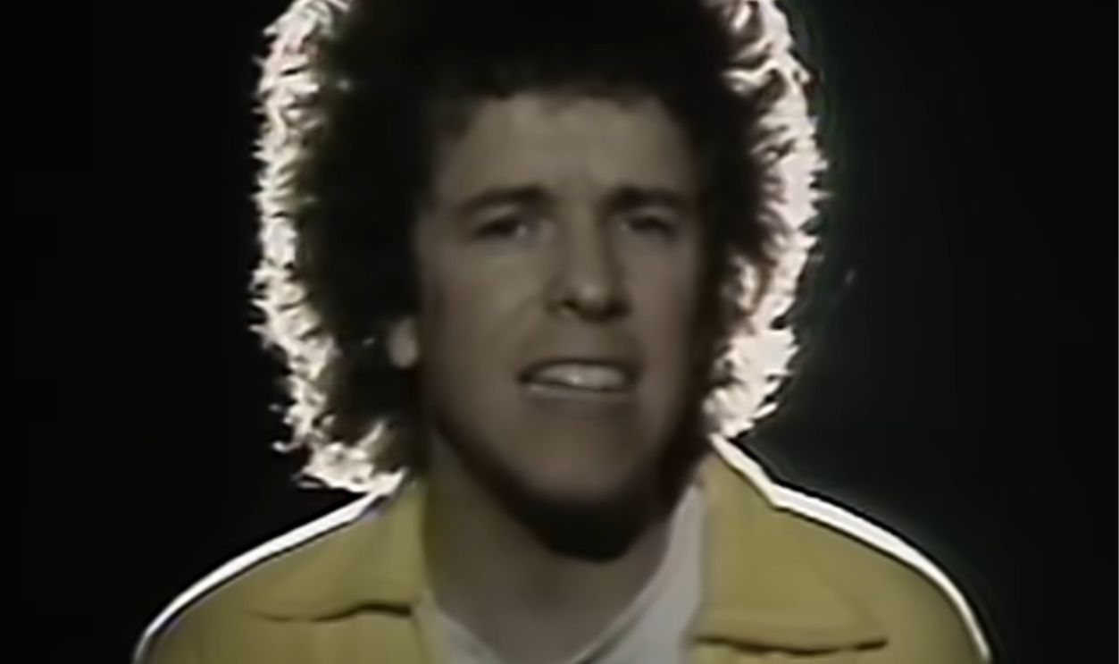 Screenshot from You Make Me Feel Like Dancing (1976)  