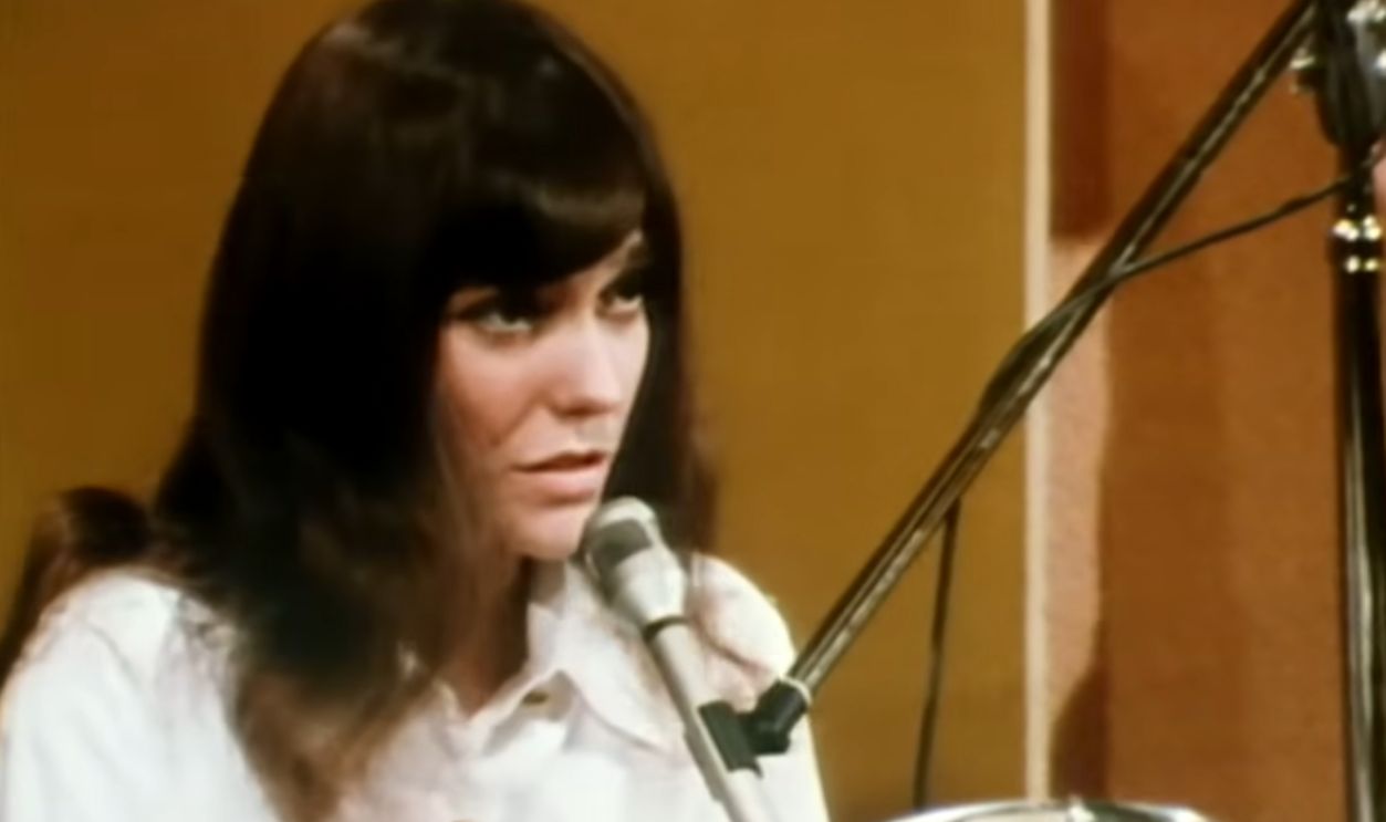 Screenshot from Close to You (1970) 