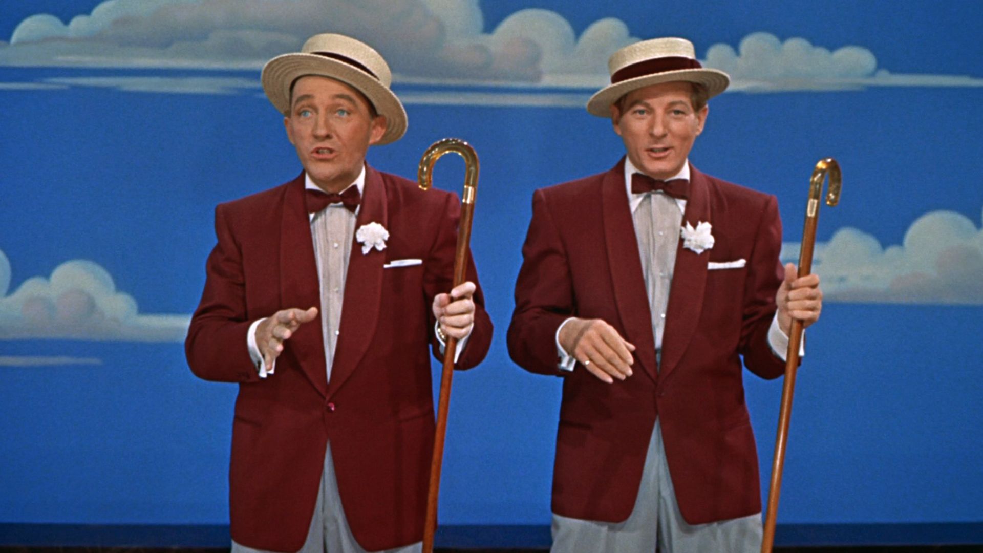 File:Bing Crosby and Danny Kaye in White Christmas trailer 2.jpg