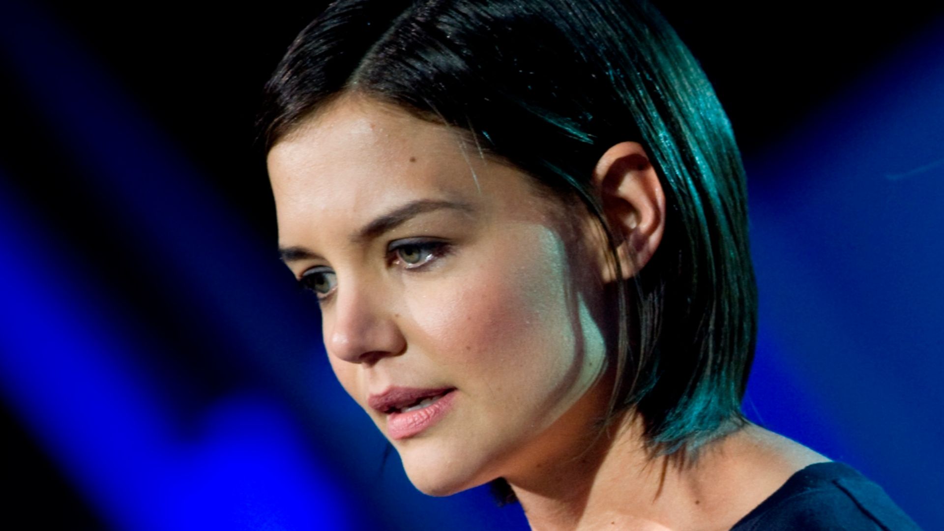 File:Katie Holmes, 2009.jpg