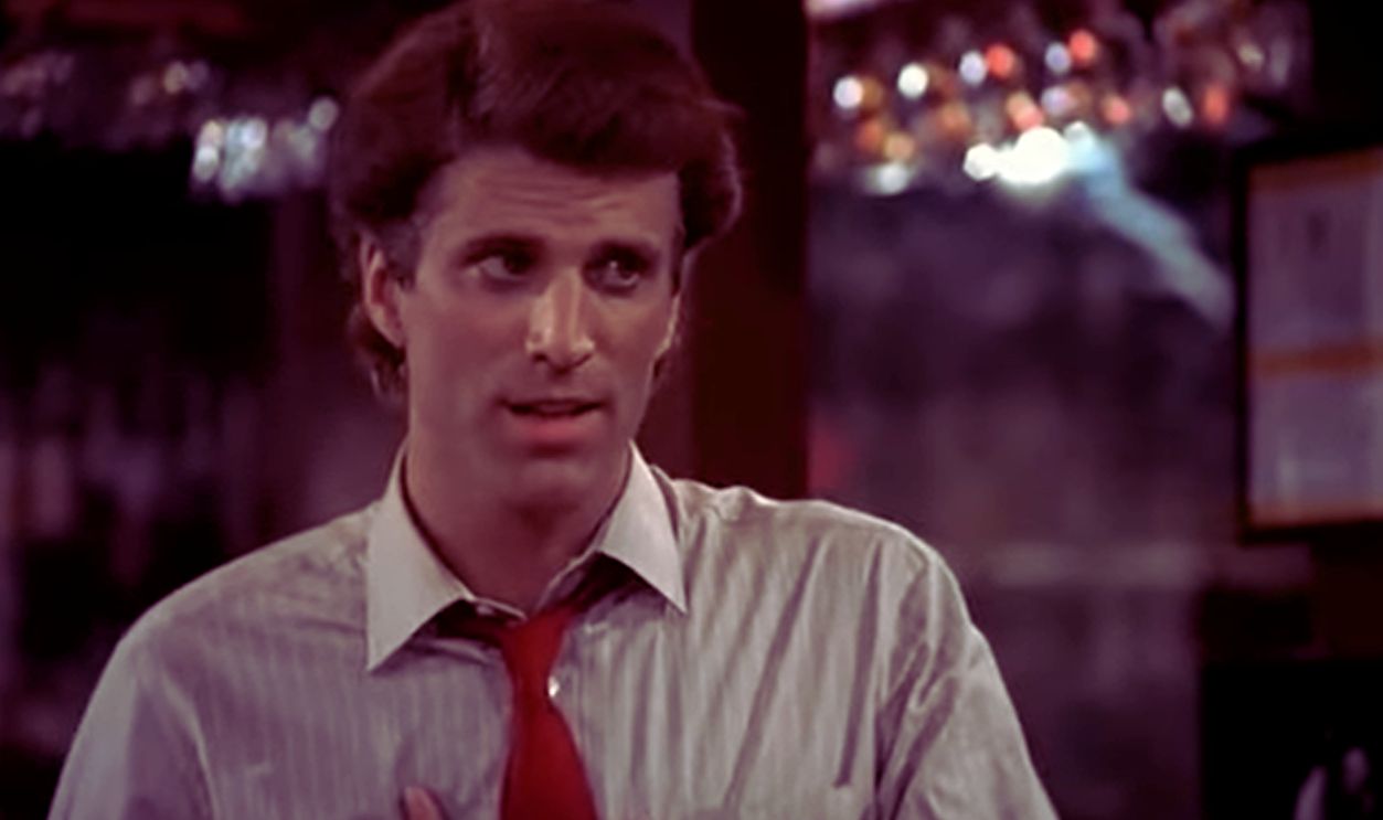 Screenshot from Cheers (1982–1993)