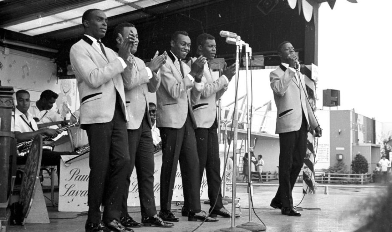 "The Spinners" At Freedomland In The Bronx