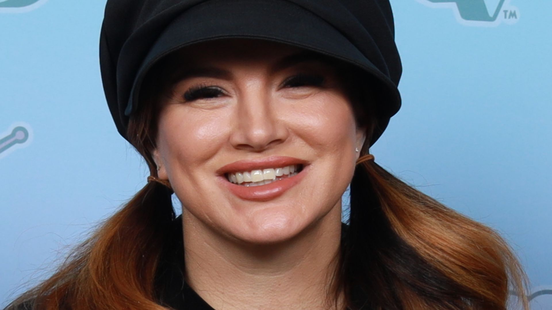 File:Gina Carano Photo Op GalaxyCon Columbus 2024.jpg