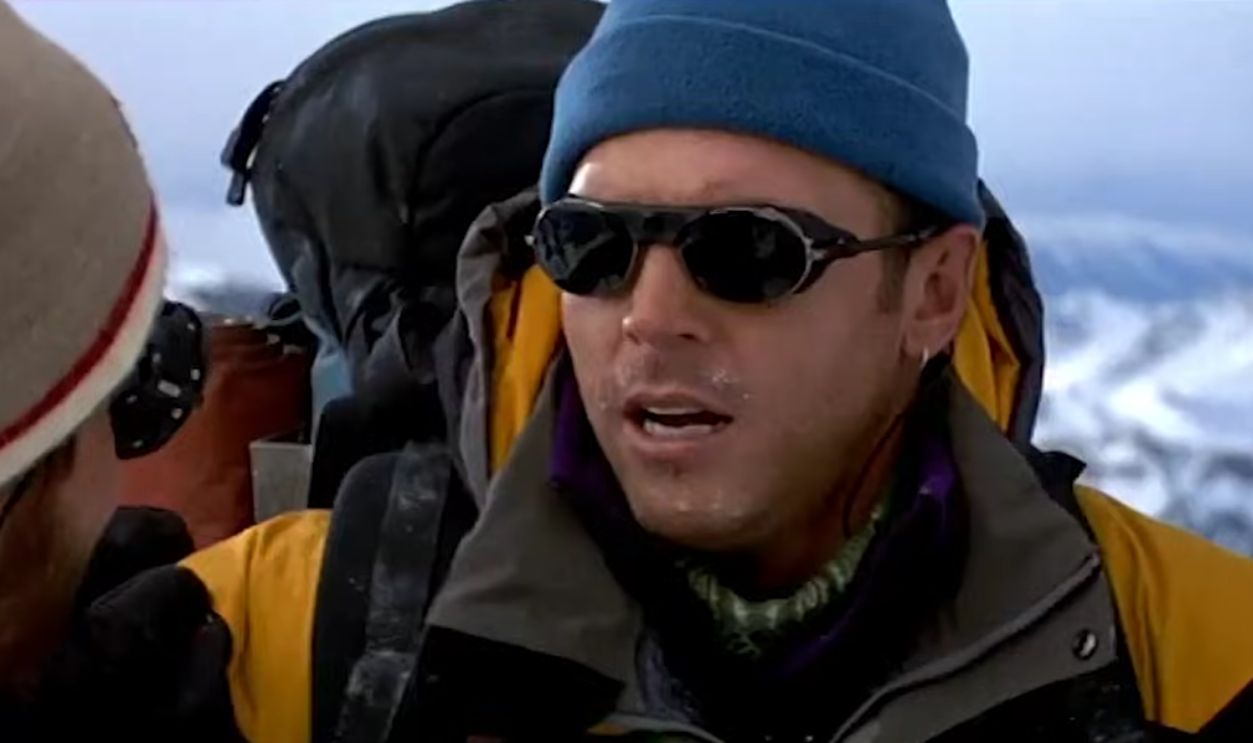 Screenshot from Vertical Limit (2000)