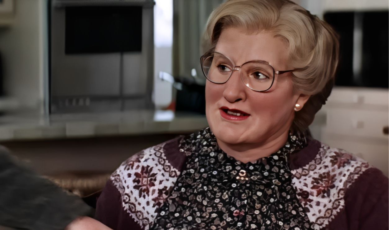 Screenshot from Mrs Doubtfire (1993) 