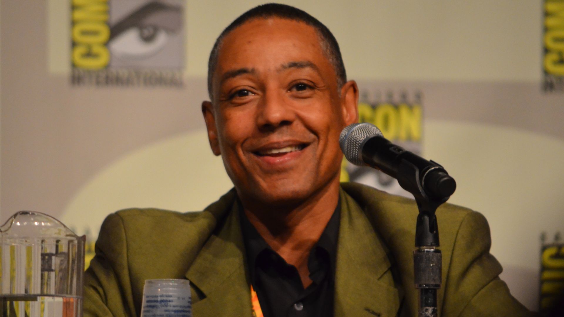 File:Giancarlo Esposito.jpg
