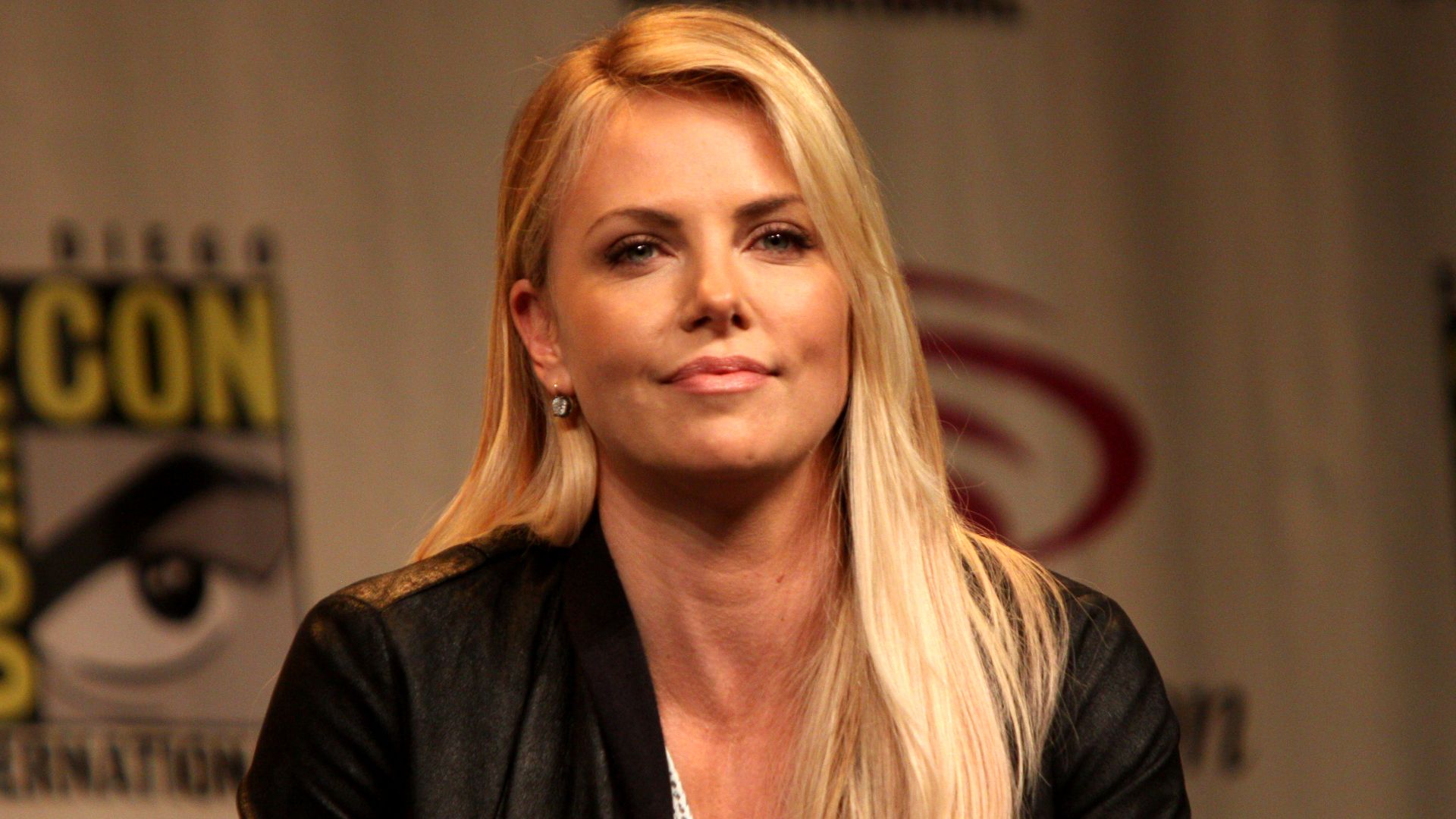 File:Charlize Theron (6852646838).jpg