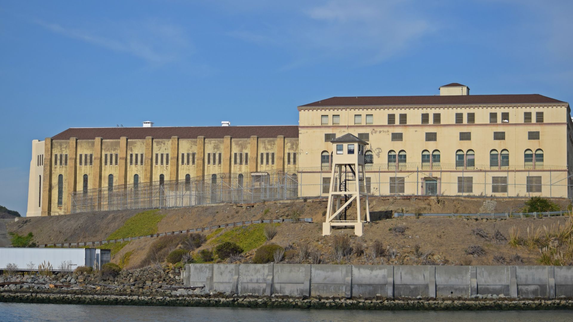 File:San Quentin - panoramio.jpg